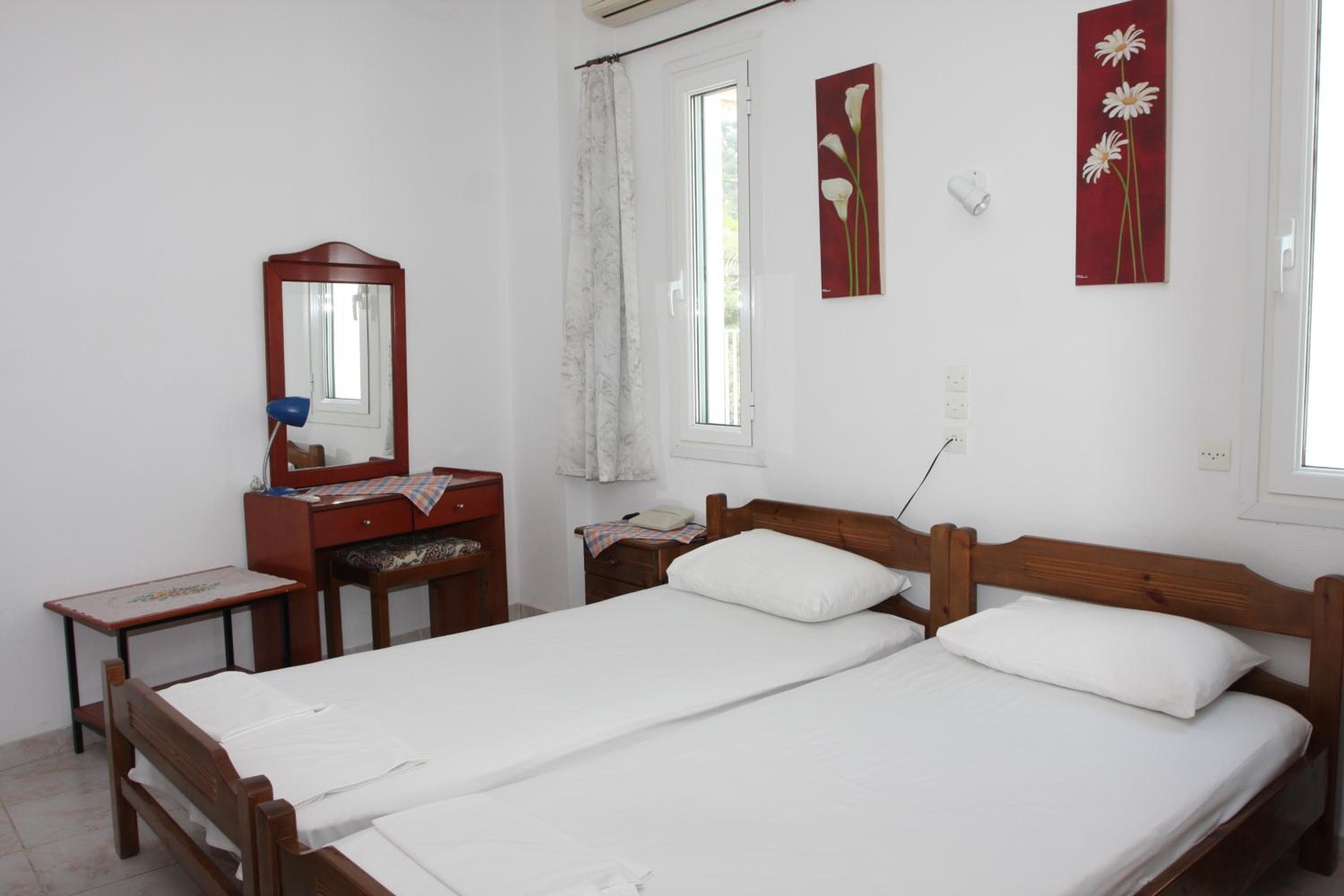 Akrogiali Hotel, Plomarion, photo 4