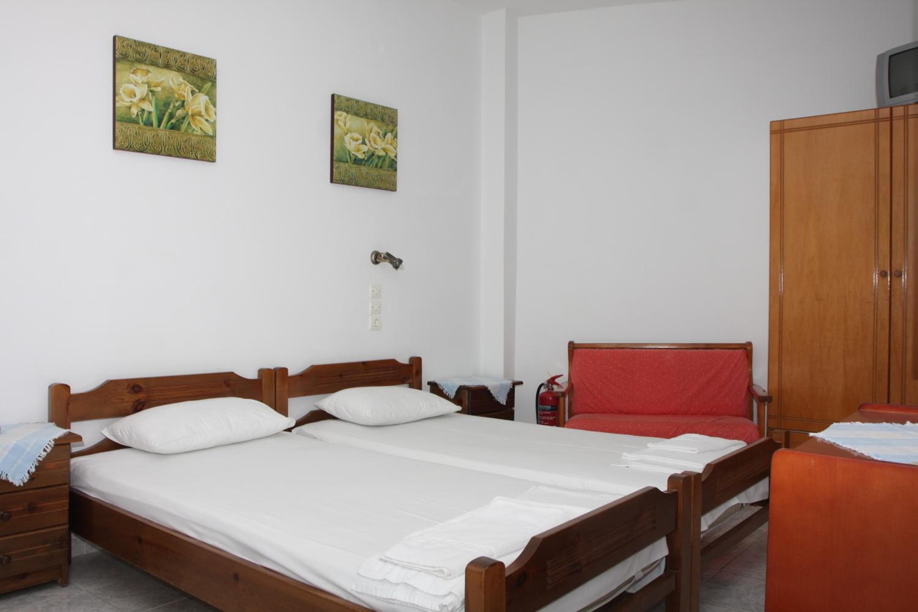Akrogiali Hotel, Plomarion, photo 3