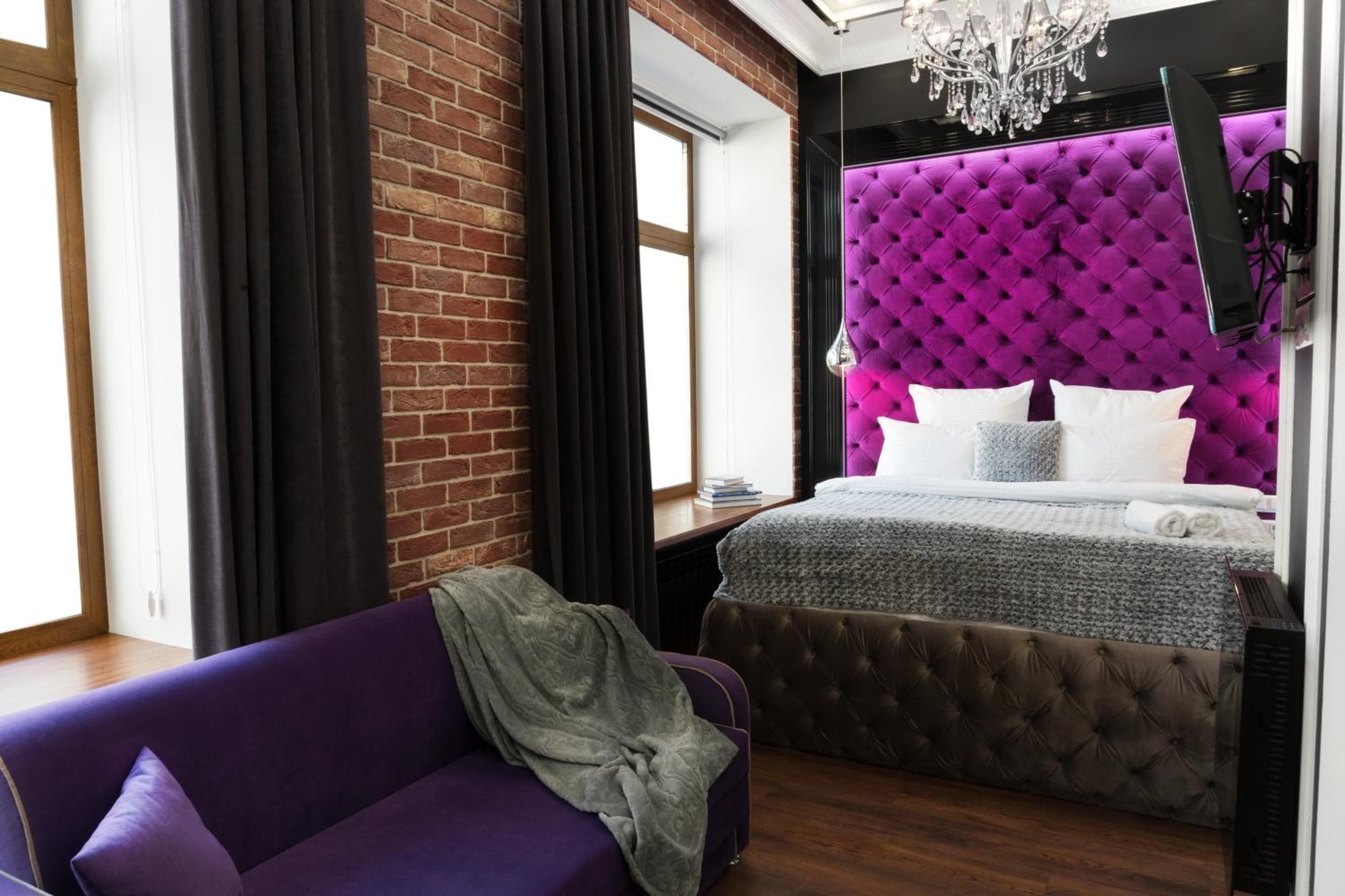 Theatre Boutique Apartments - Stylish - Walk Everywhere, Kyiv, photo 2