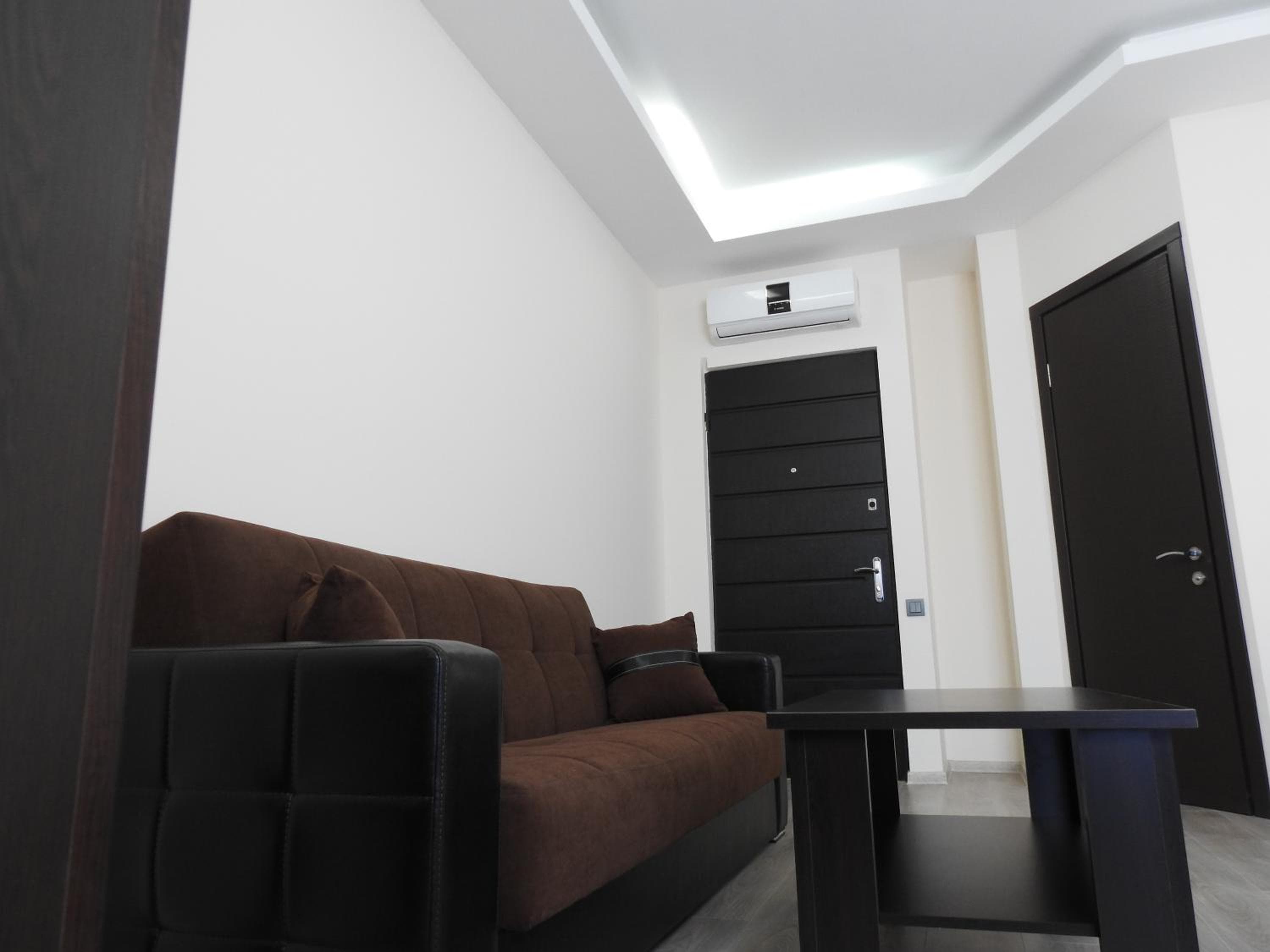 Iko's Family Apartments, photo 3