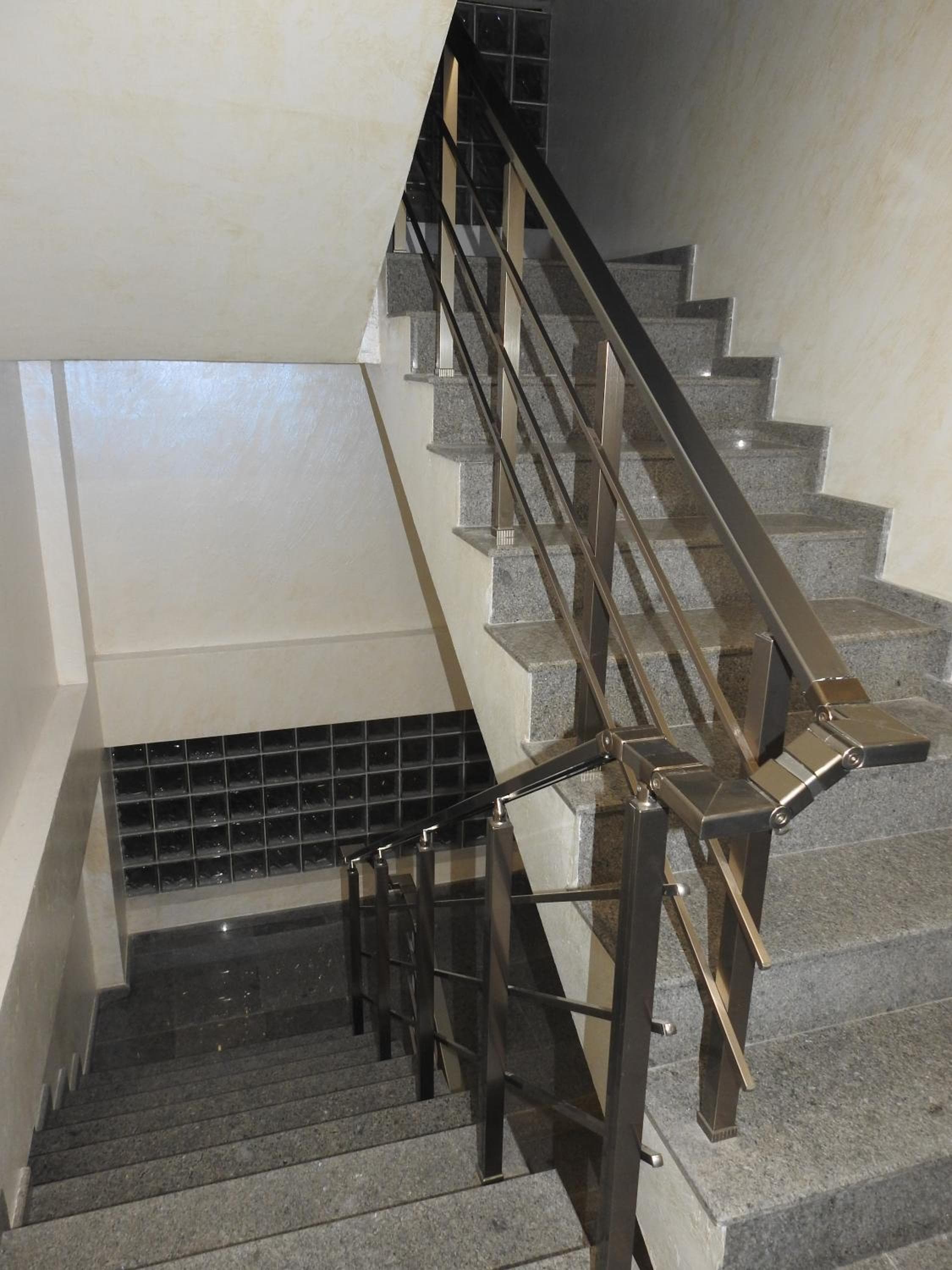 Iko's Family Apartments, Batumi, photo 6