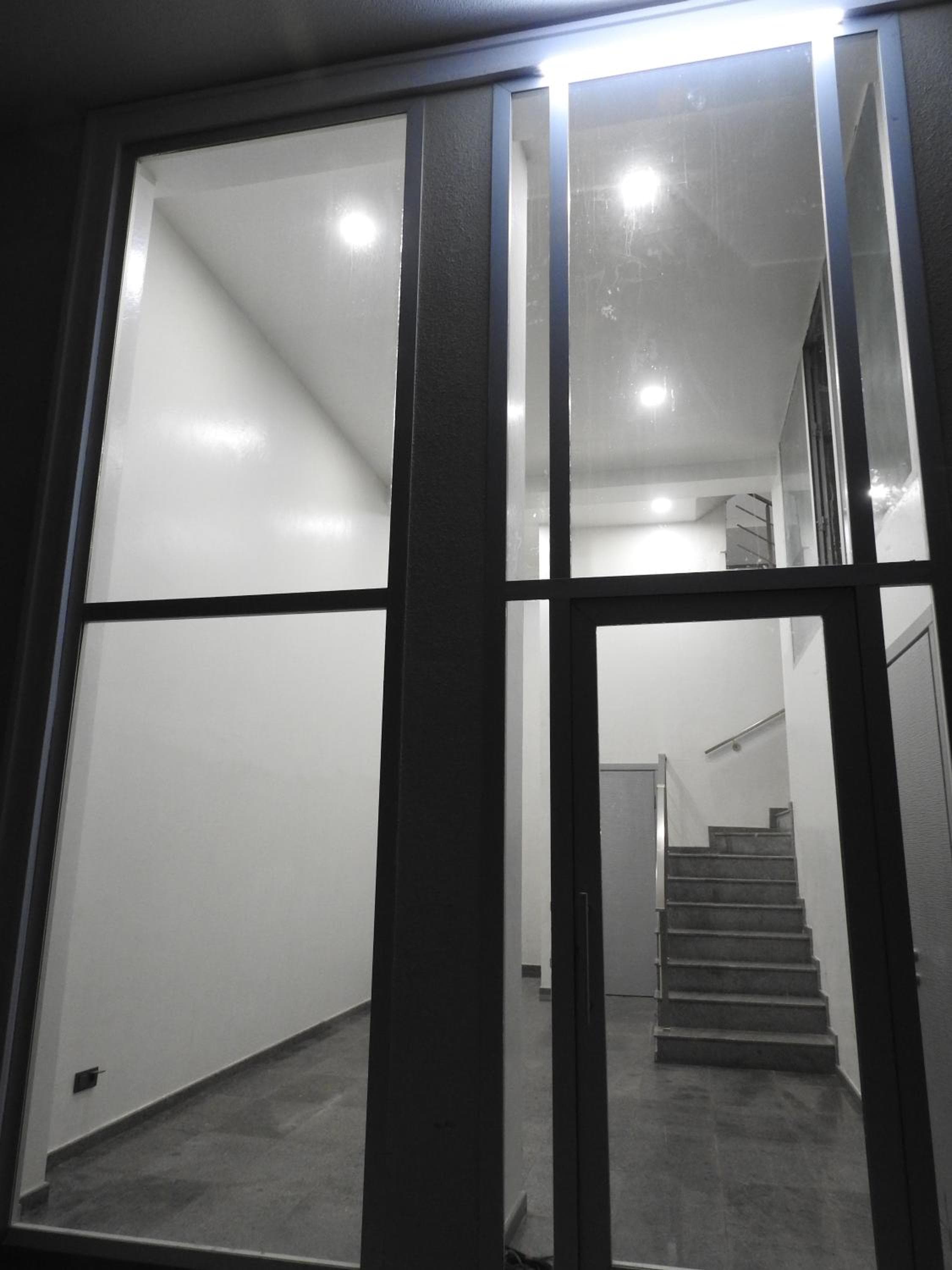 Iko's Family Apartments, photo 2