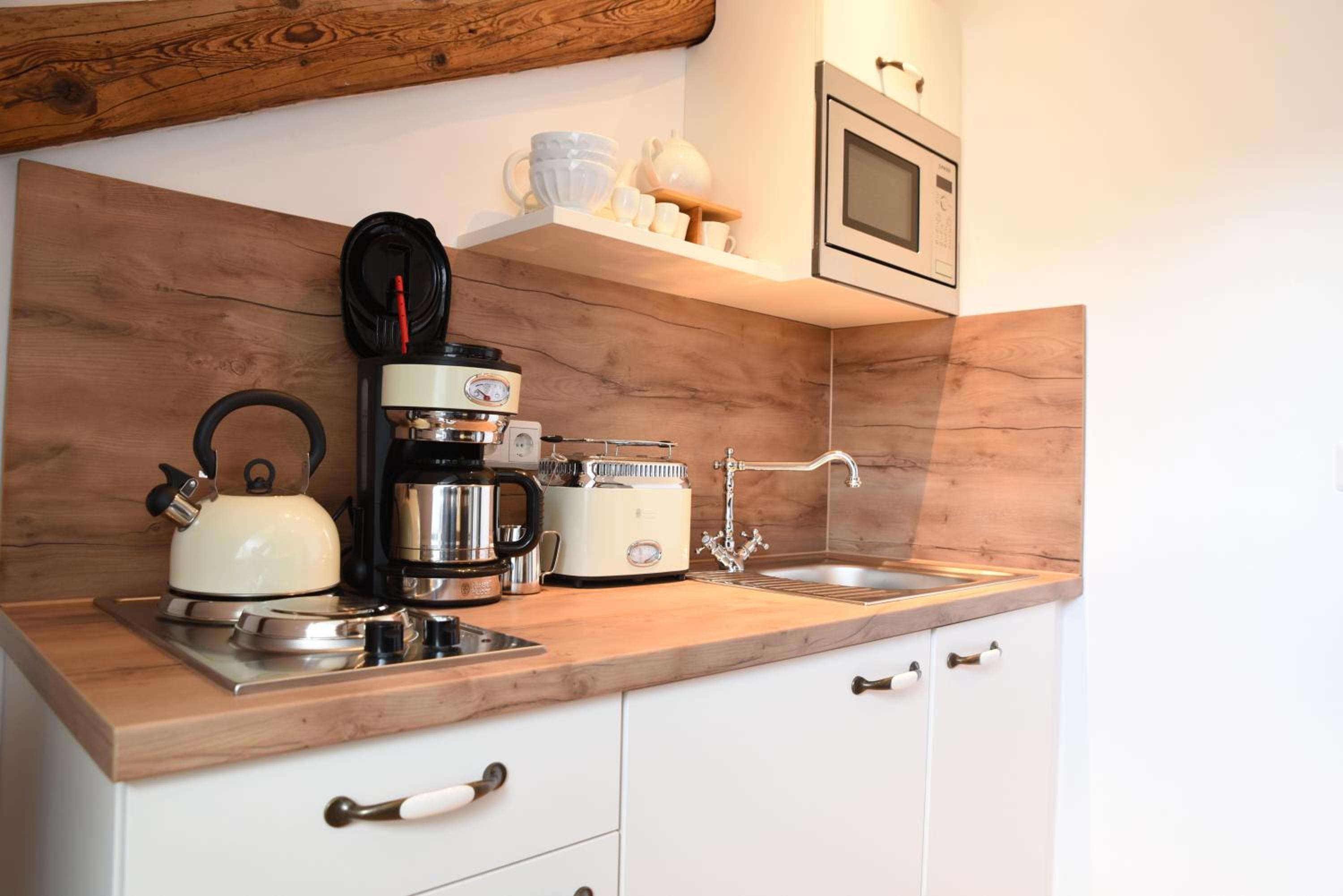 Kitchen at GoldGemäuer Appartements - kostenlose Parkplätze