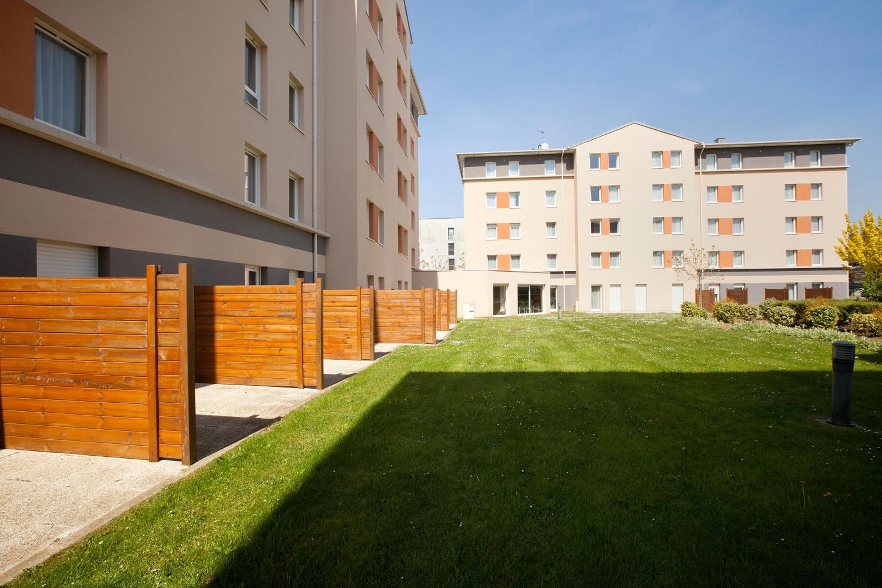 Séjours & Affaires Caen Le Clos Beaumois, Caen