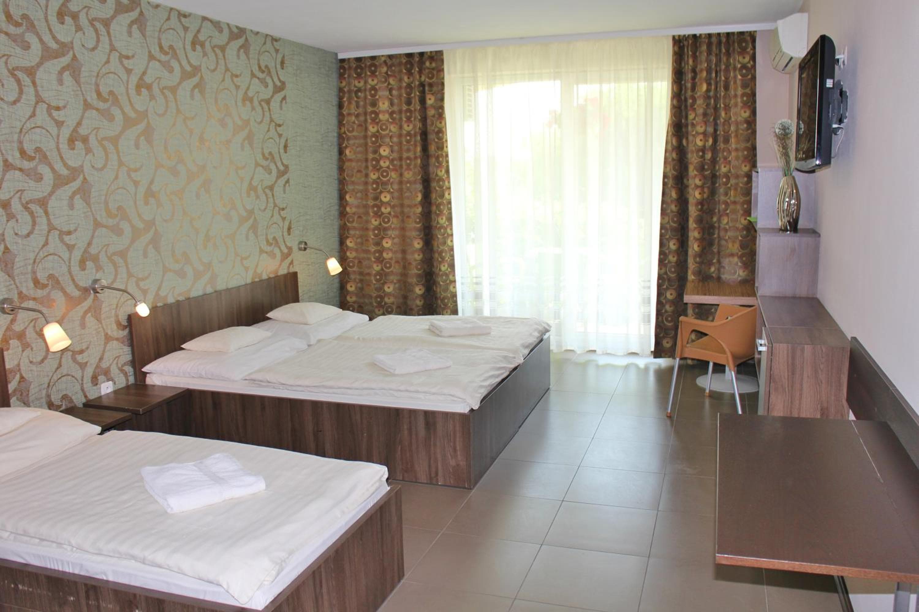 Toskána, Veľký Meder, photo 5
