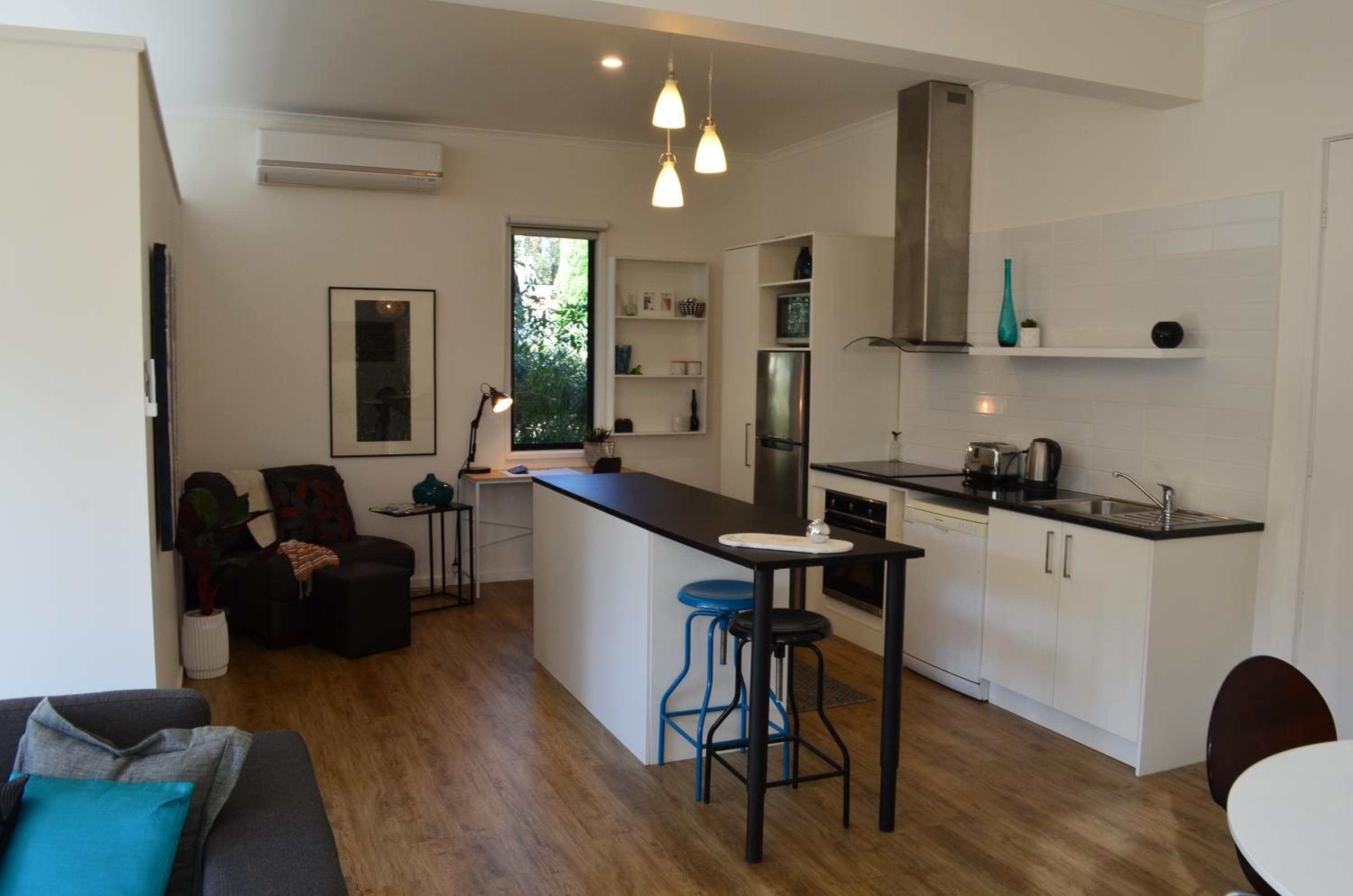Hilltop Apartments Phillip Island, Cowes, photo 3