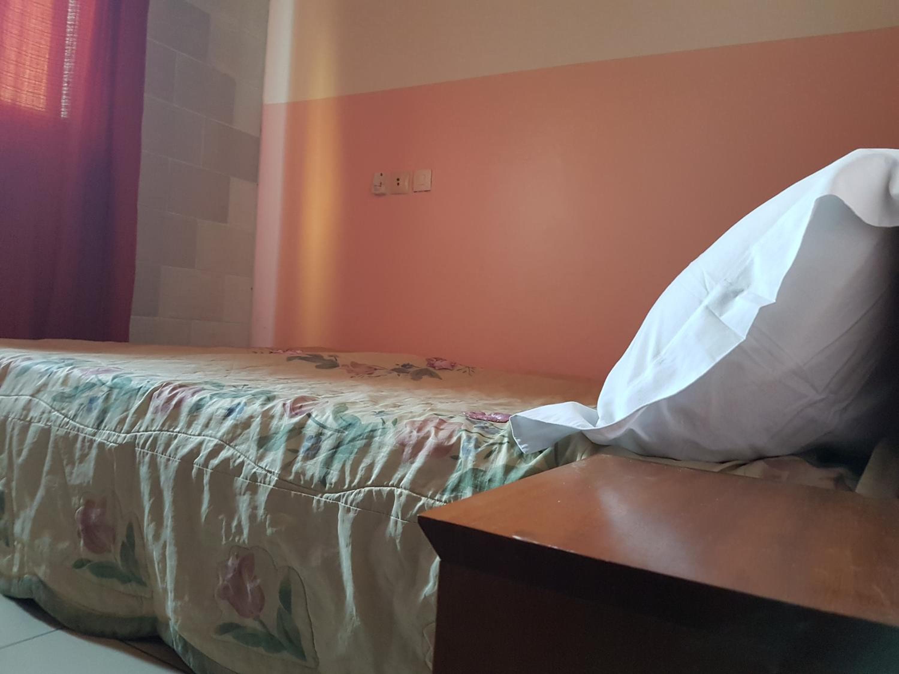 Maison Rose, Douala, photo 2