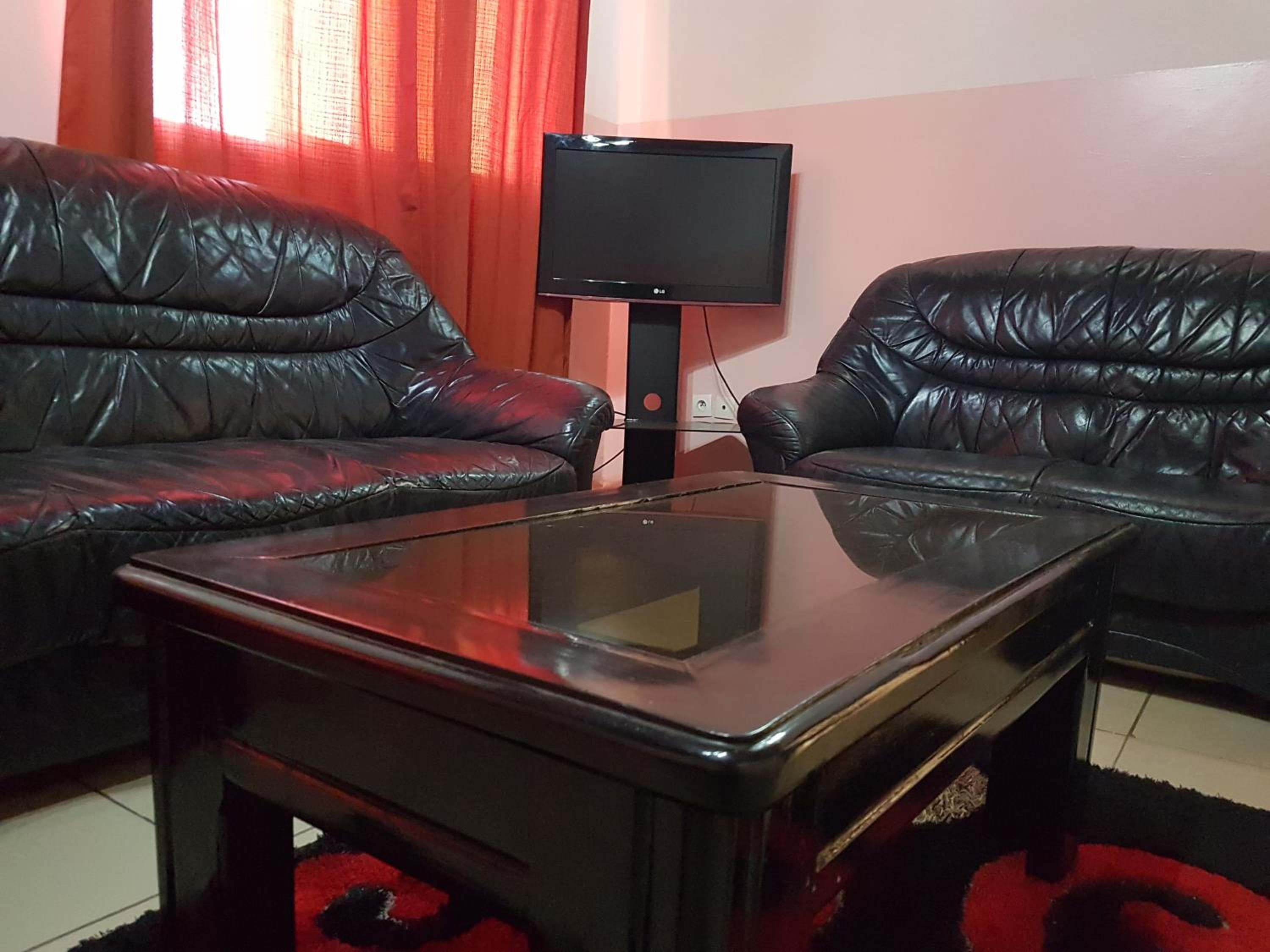 Maison Rose, Douala, photo 6