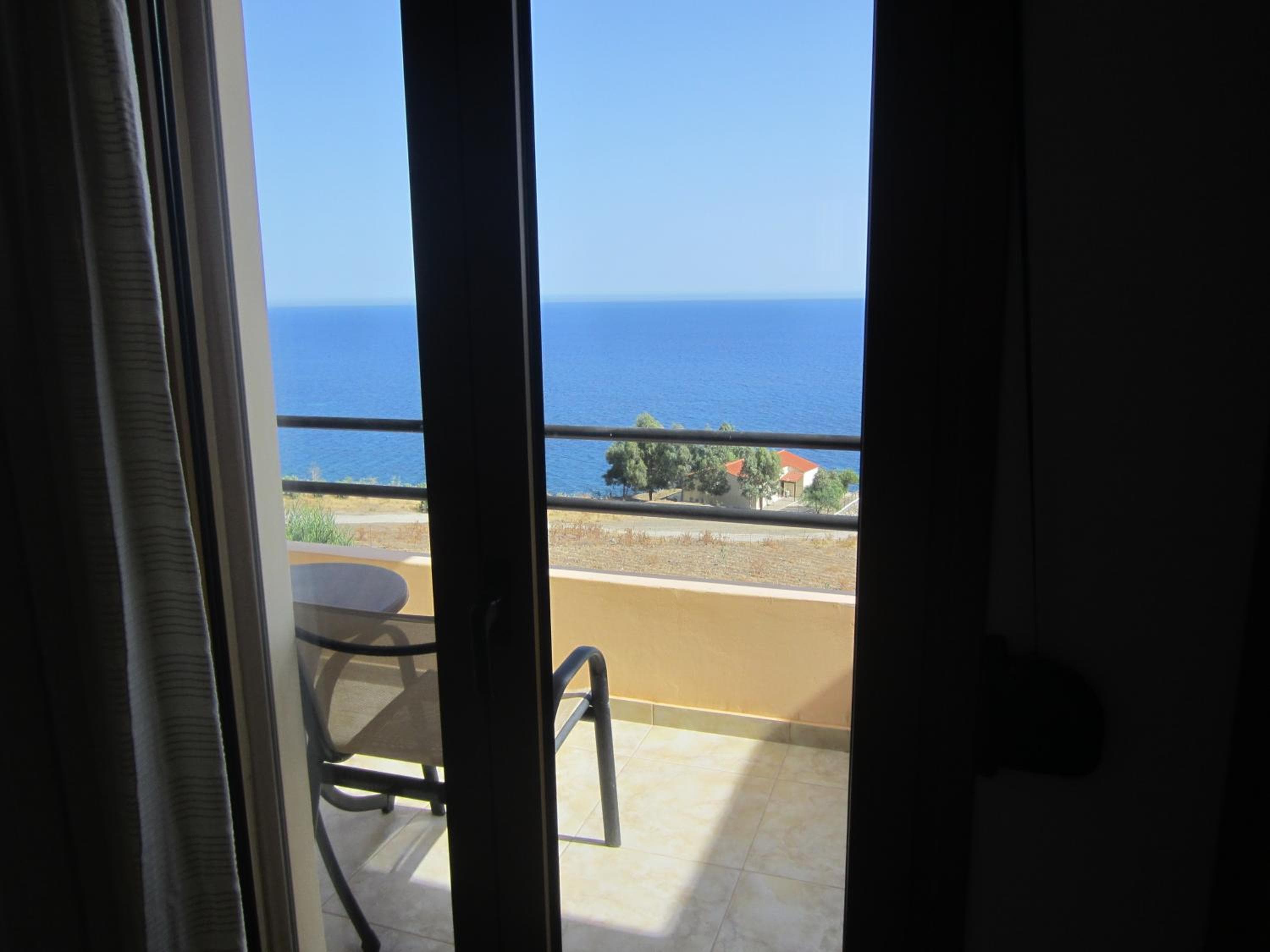 Sfinias Apartments, Kali Limenes, photo 2