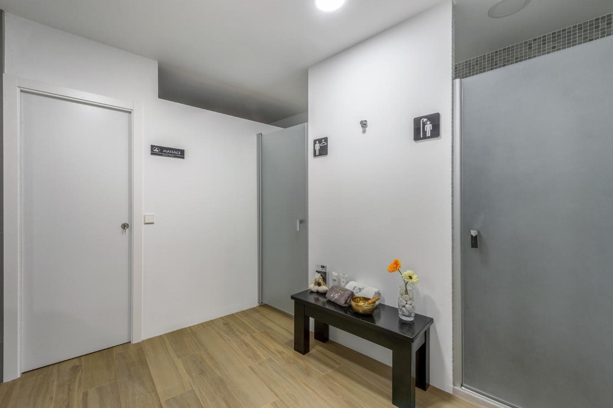 Hotel Cenit & Apts Sol y Viento, Ibiza Town