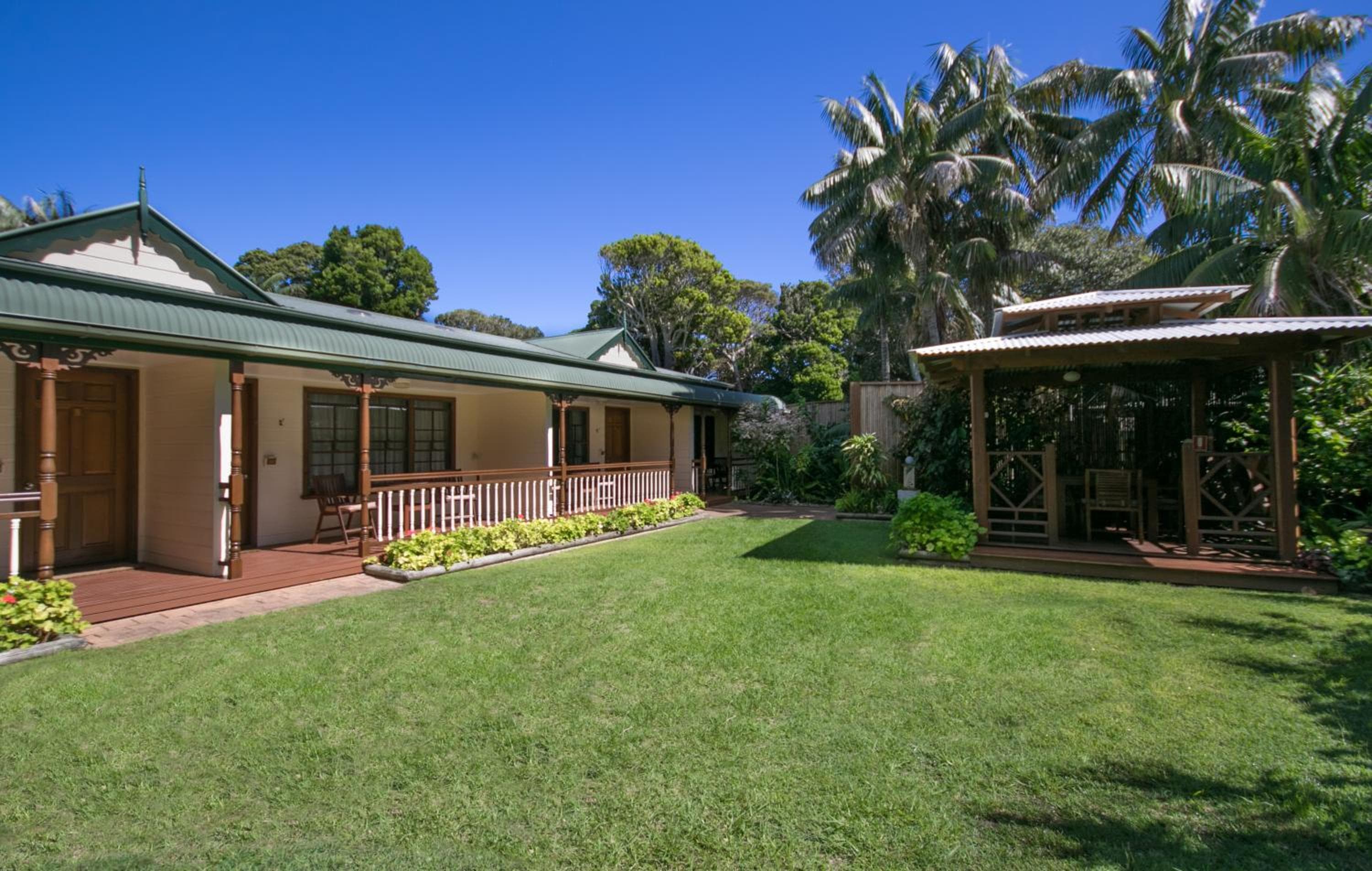Lorhiti Apartments, Lord Howe