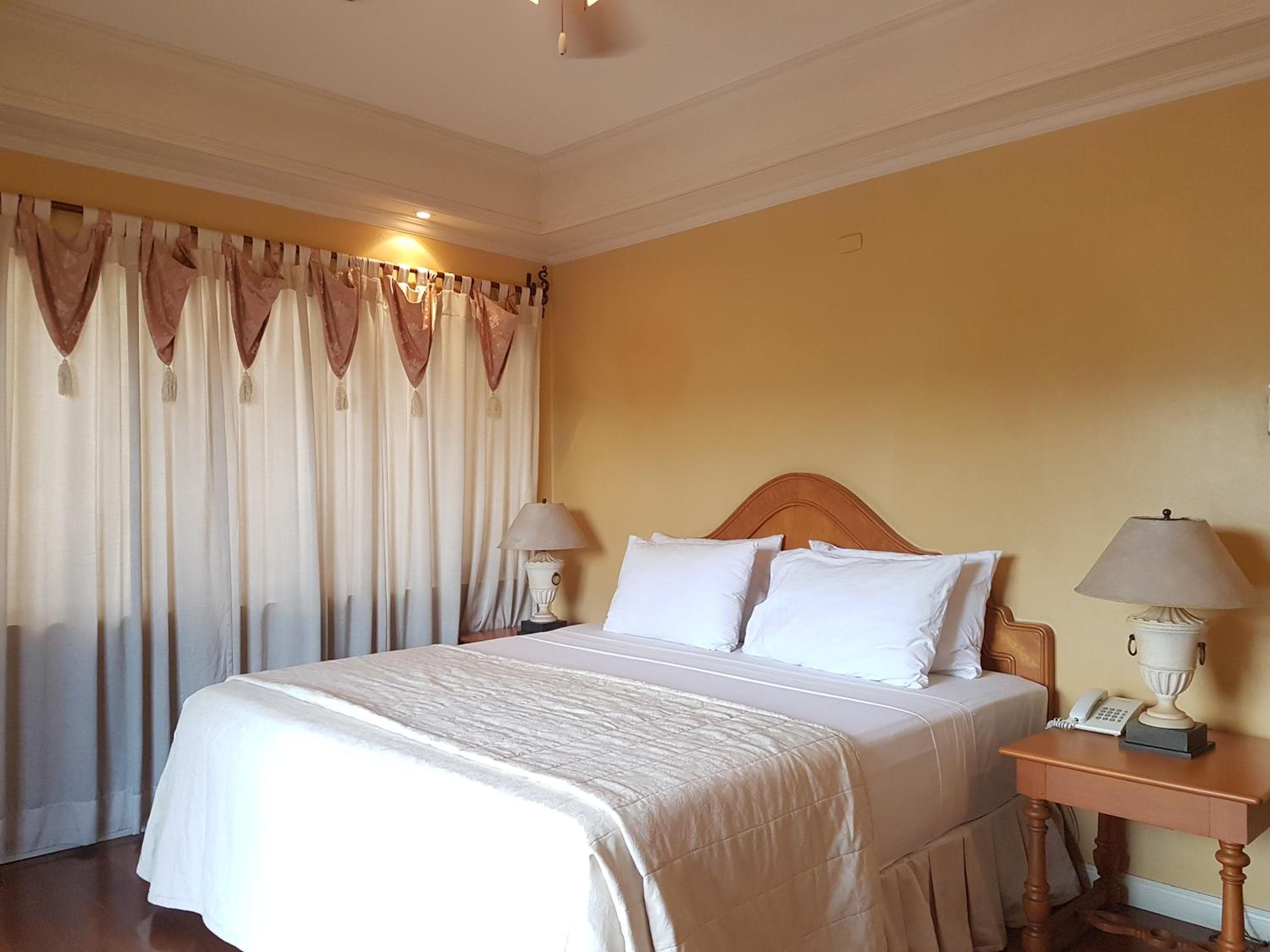 Sophia Suites Residence Hotel, Cebu City, photo 2