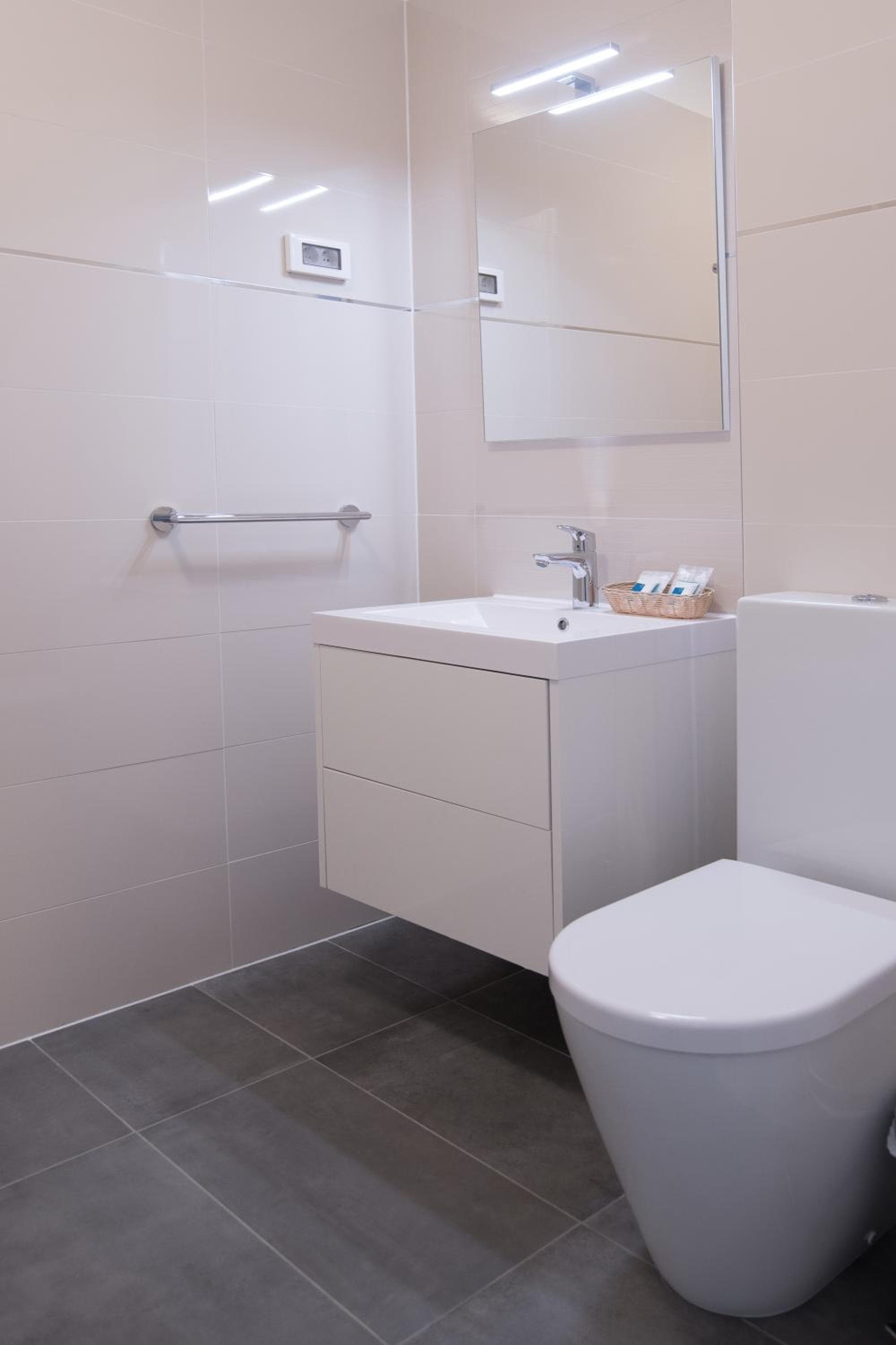Aparthotel Punta Blu - POOL & SPA, Premantura, photo 3