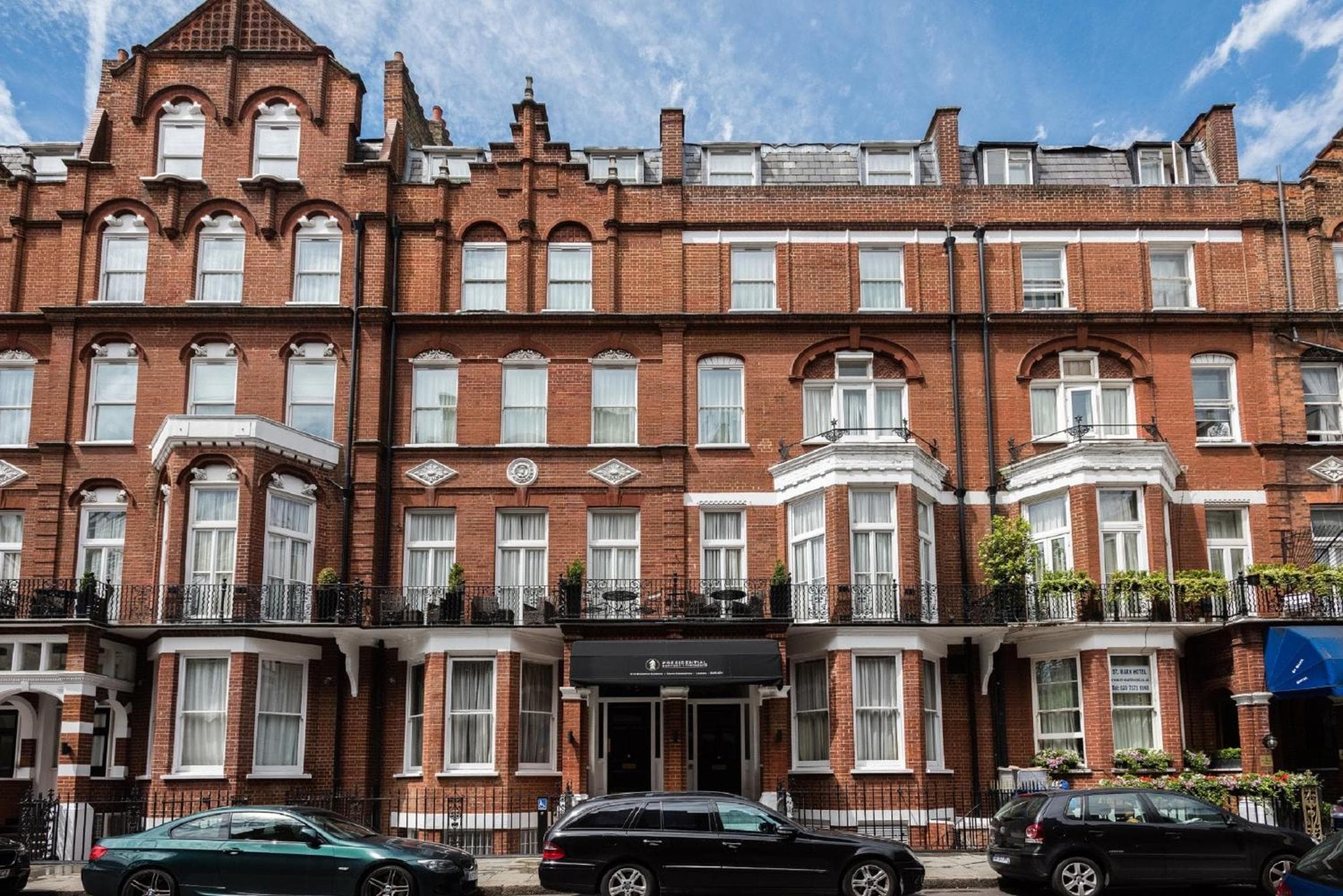 Presidential Apartments Kensington, London, photo 3