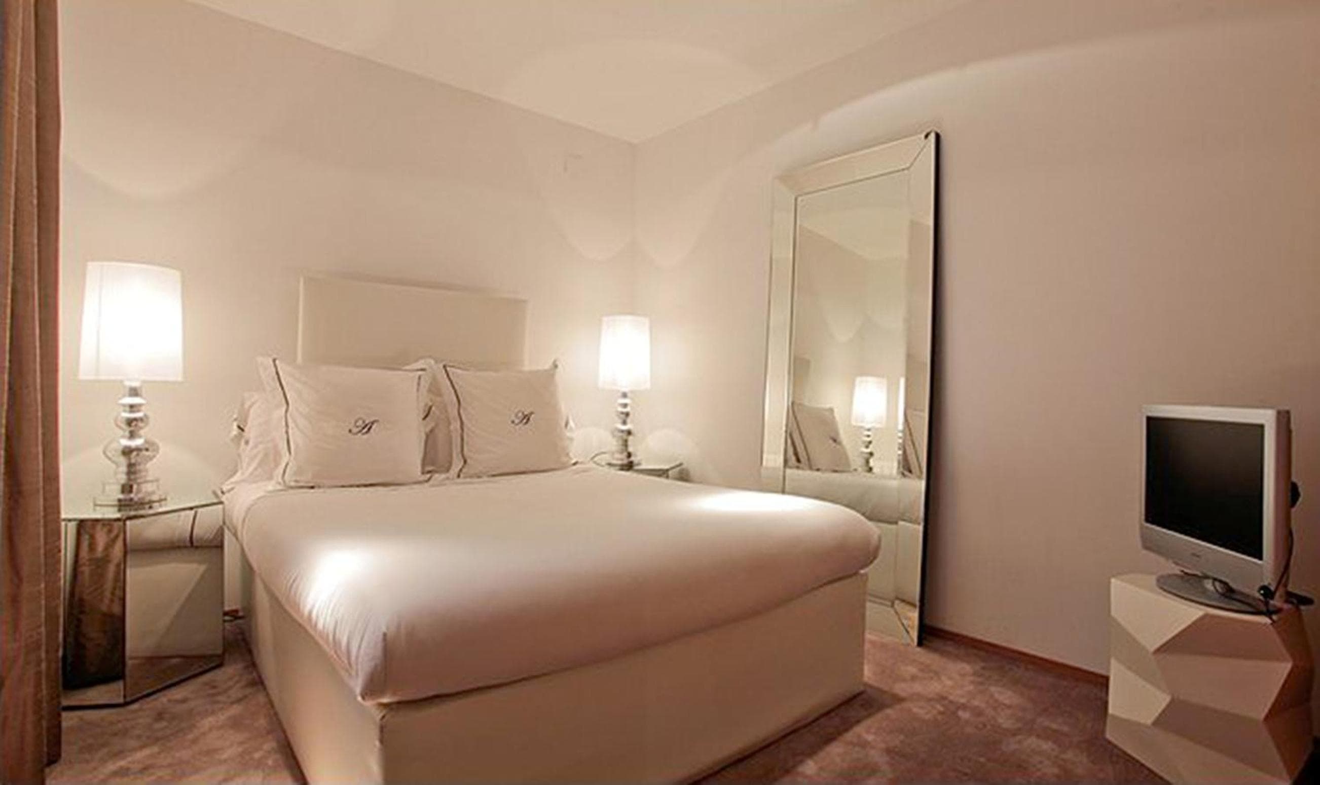 Abalú Collection Suites Gran Via, Madrid, photo 3