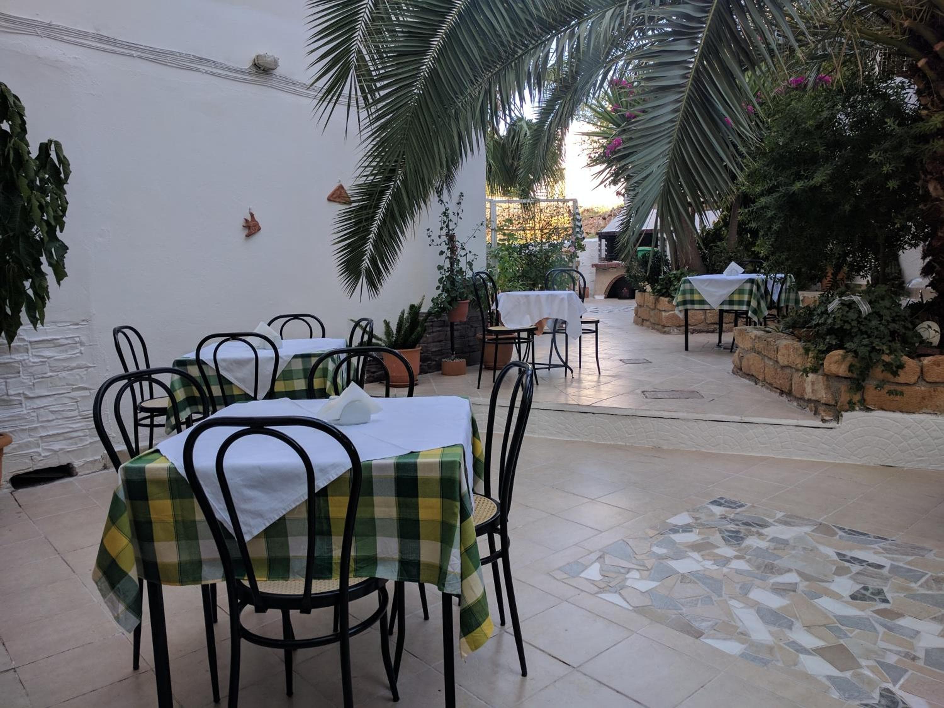 Apollon Hotel, Methana, photo 6