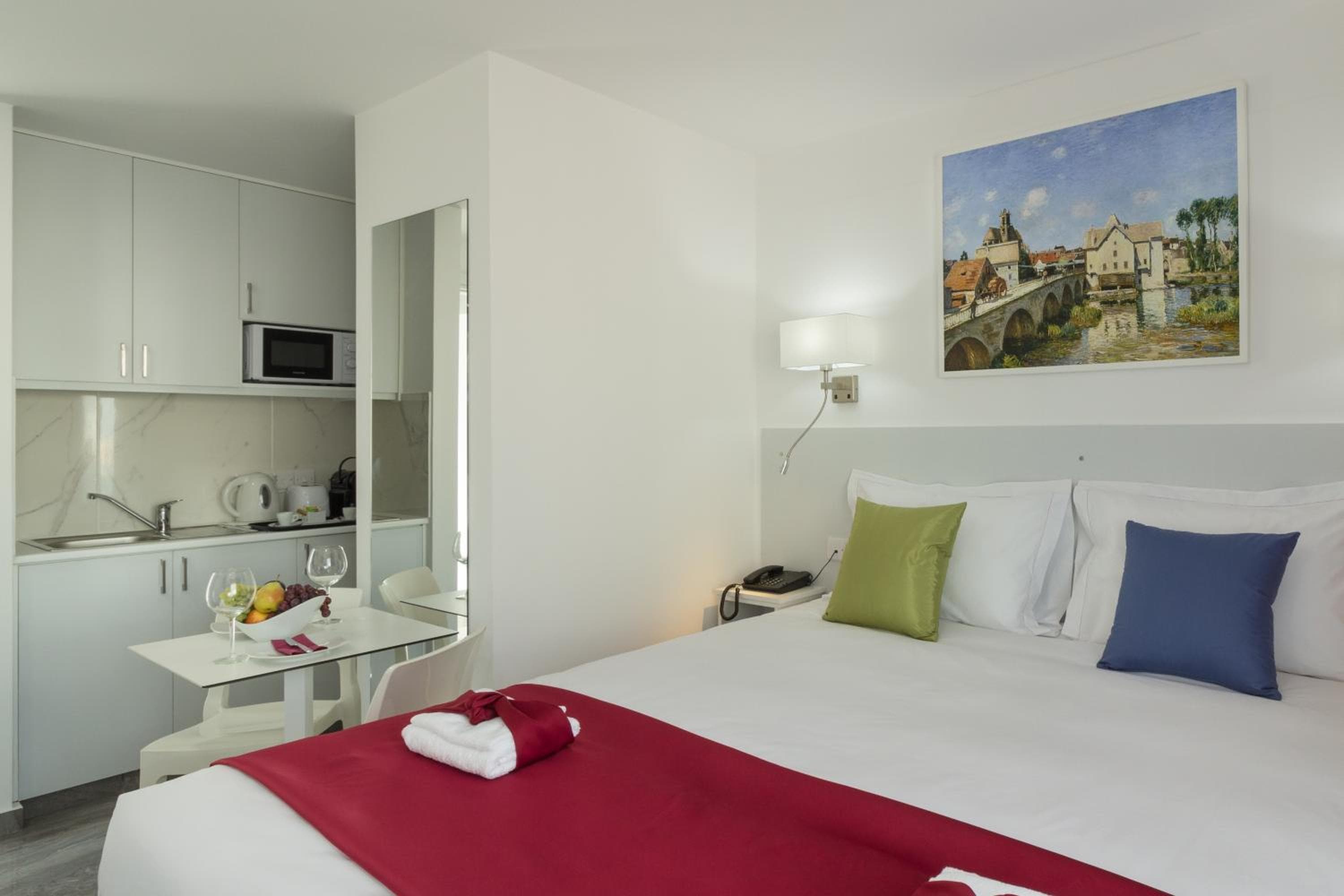 Art & Wine Boutique Hotel, Larnaka, photo 5