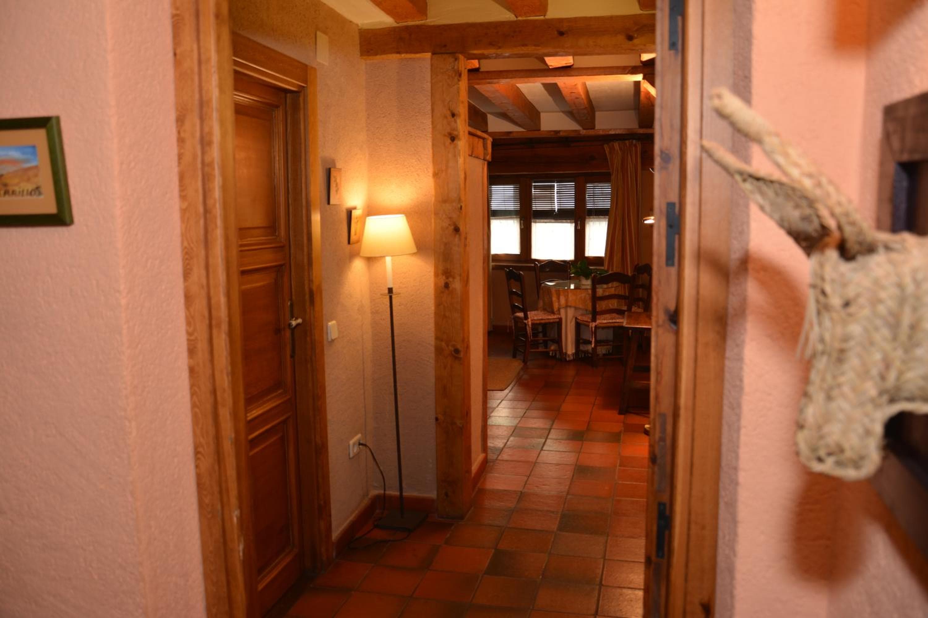 Apartamentos Lobiche, Navafría, photo 3