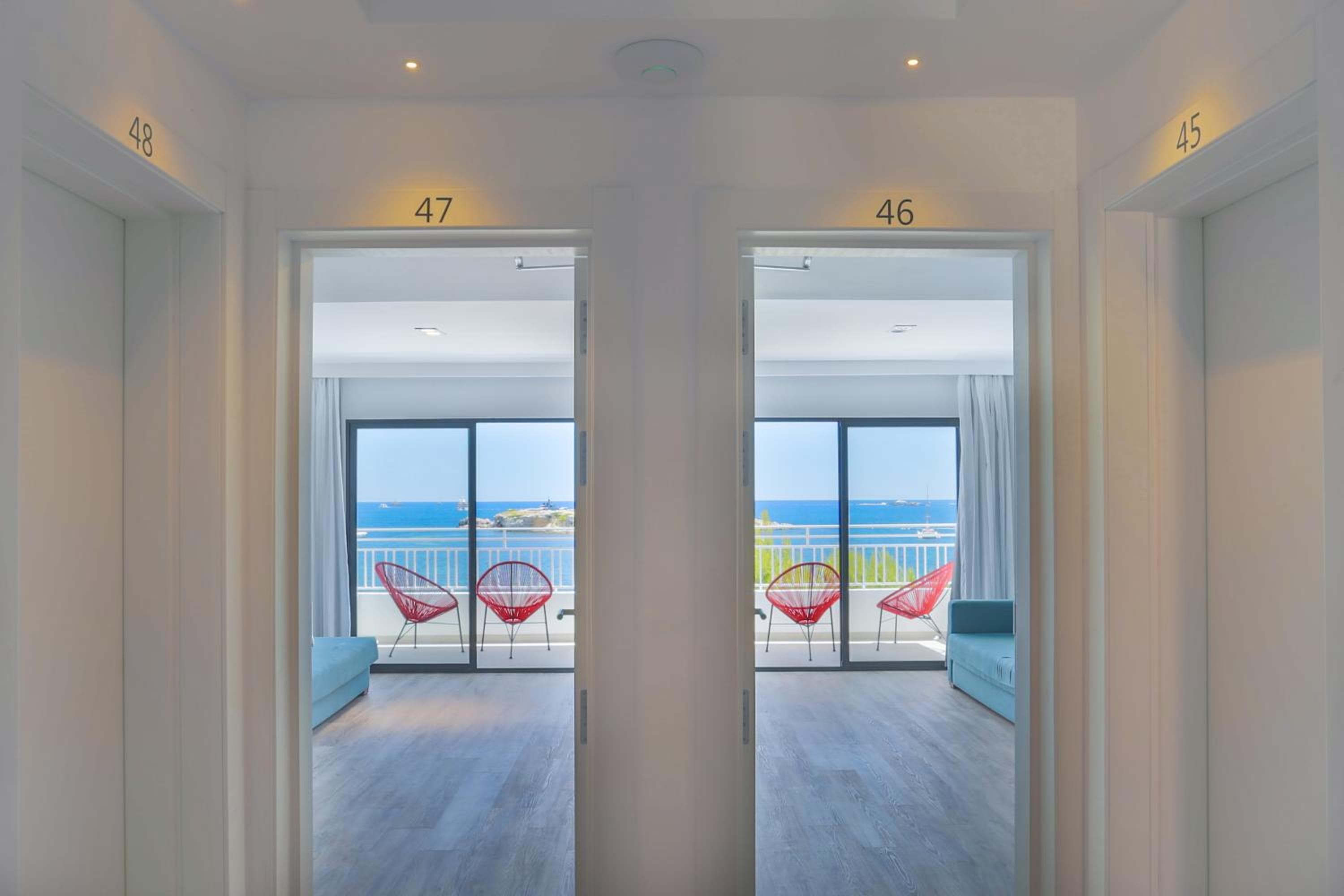 White Apartments - Adults Only, Ibiza Town, photo 5