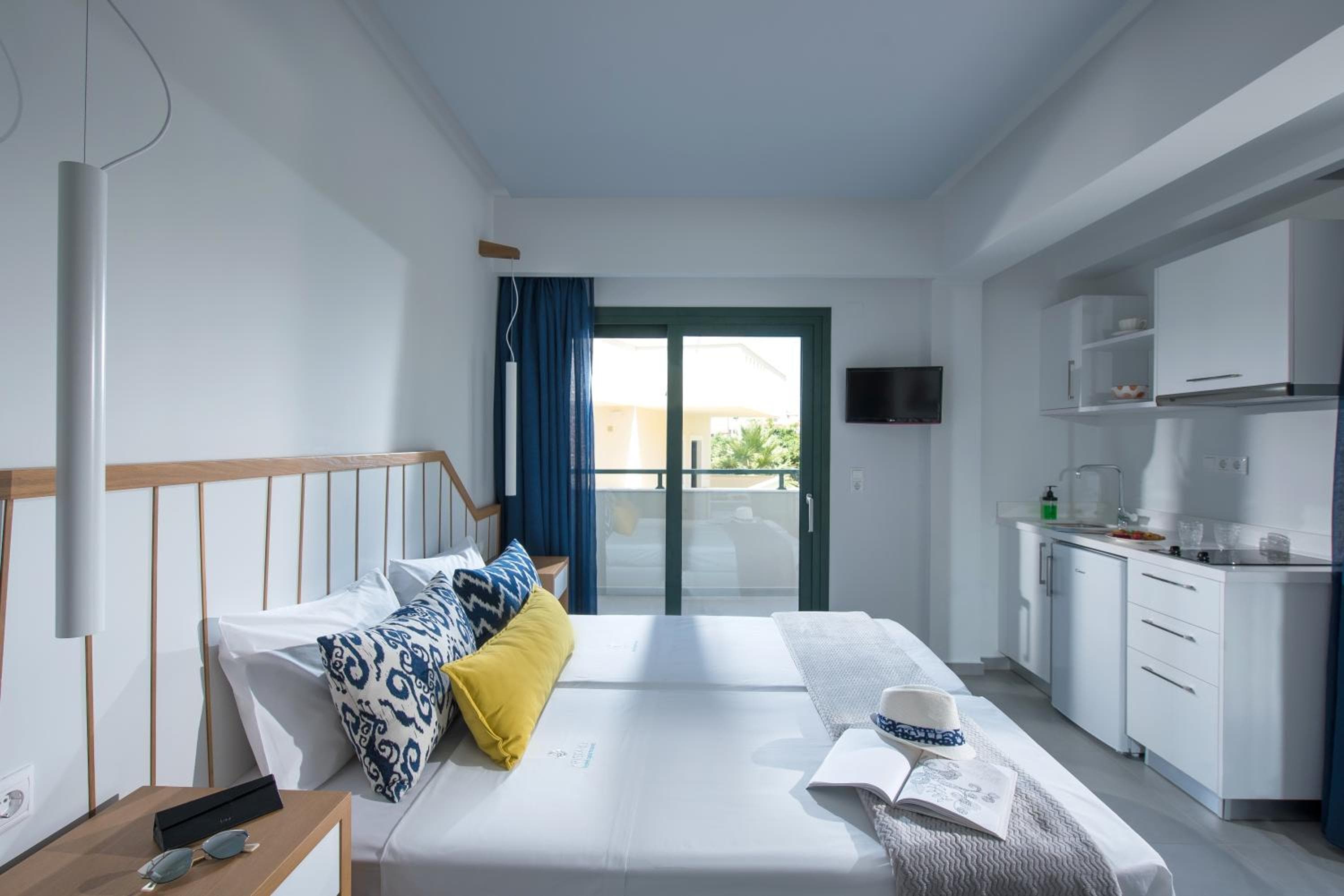 Kristalli Hotel Apartments, Malia, photo 2