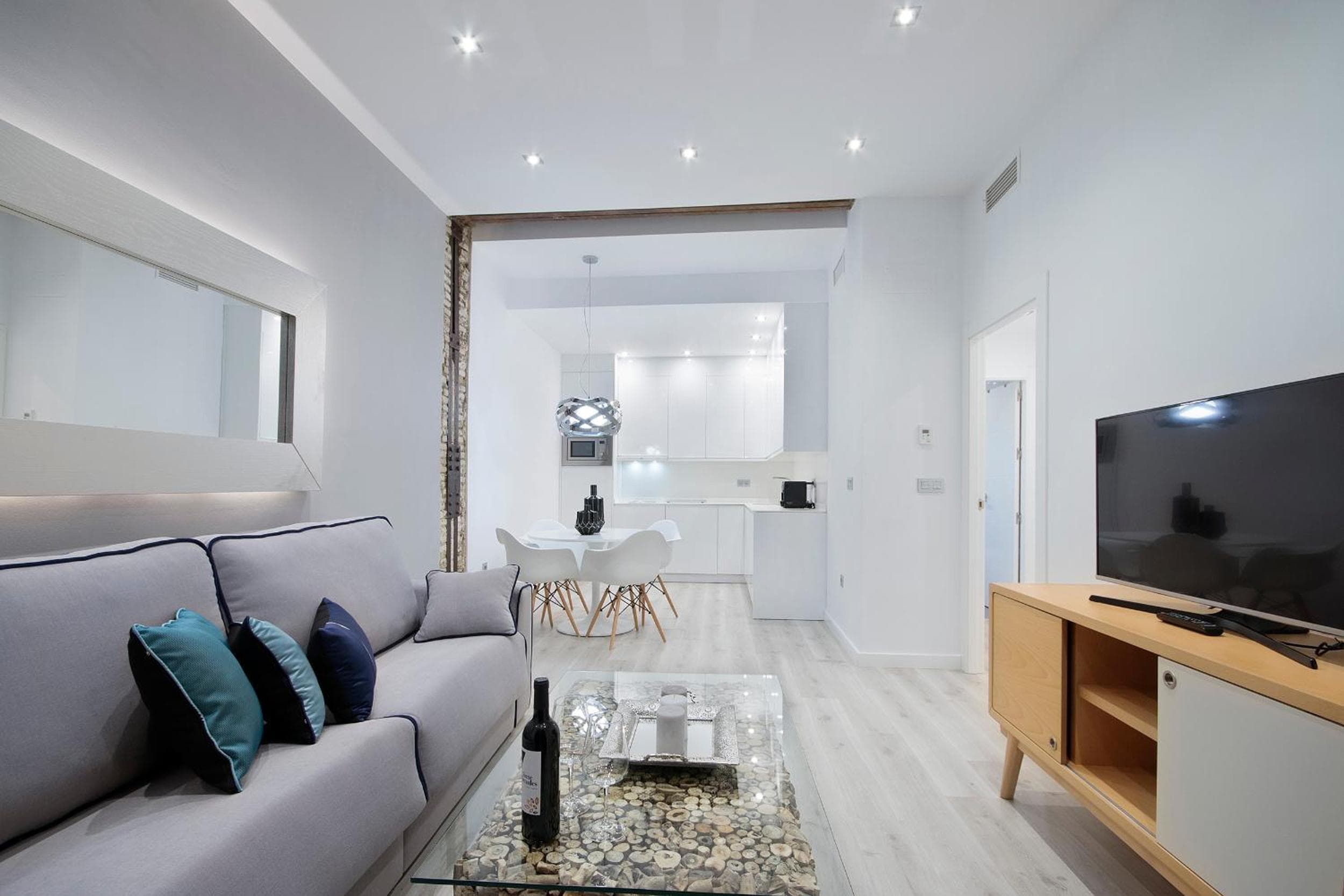 BiBo Suites Gran Vía, Granada, photo 2