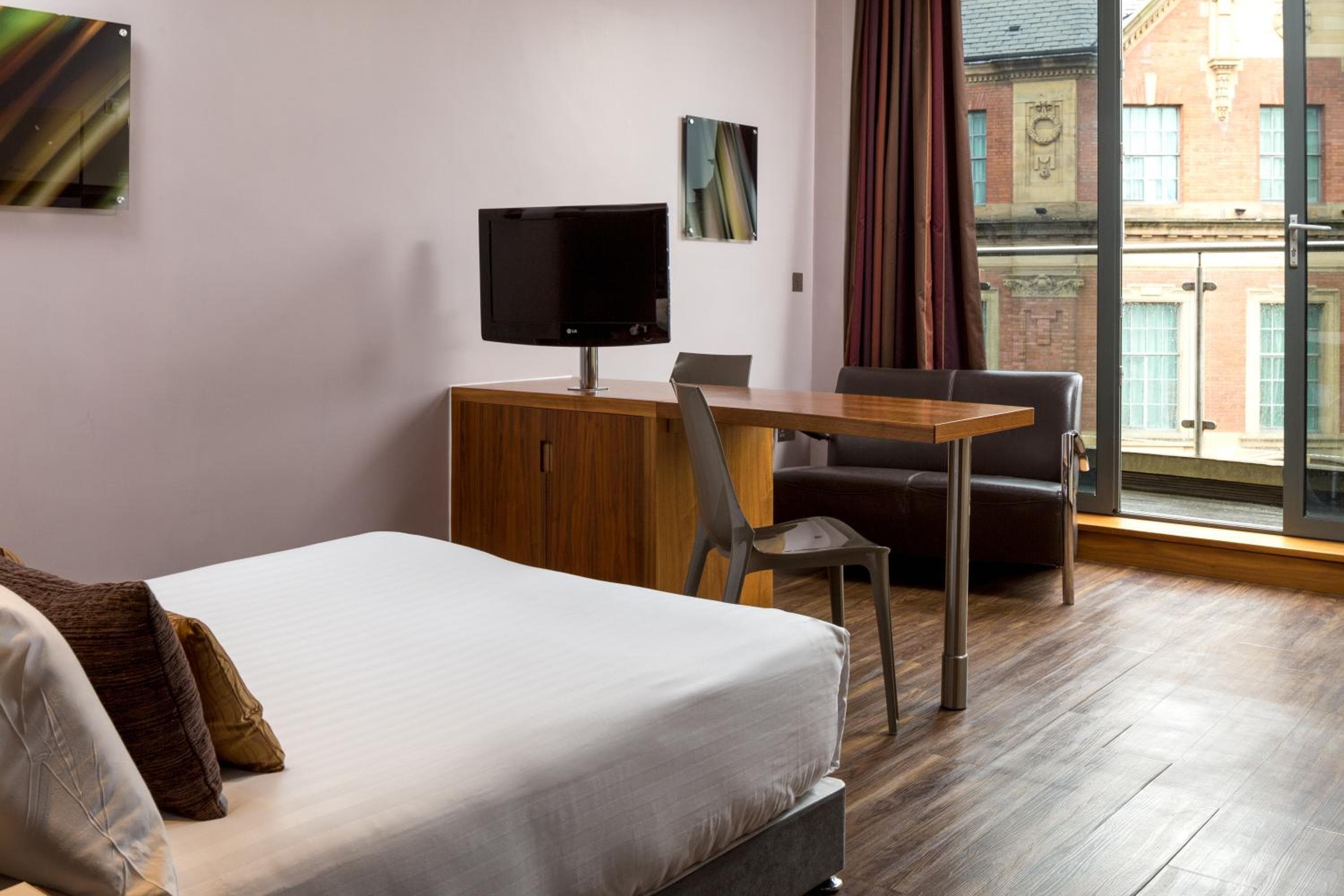 Roomzzz Leeds City, Leeds, photo 2