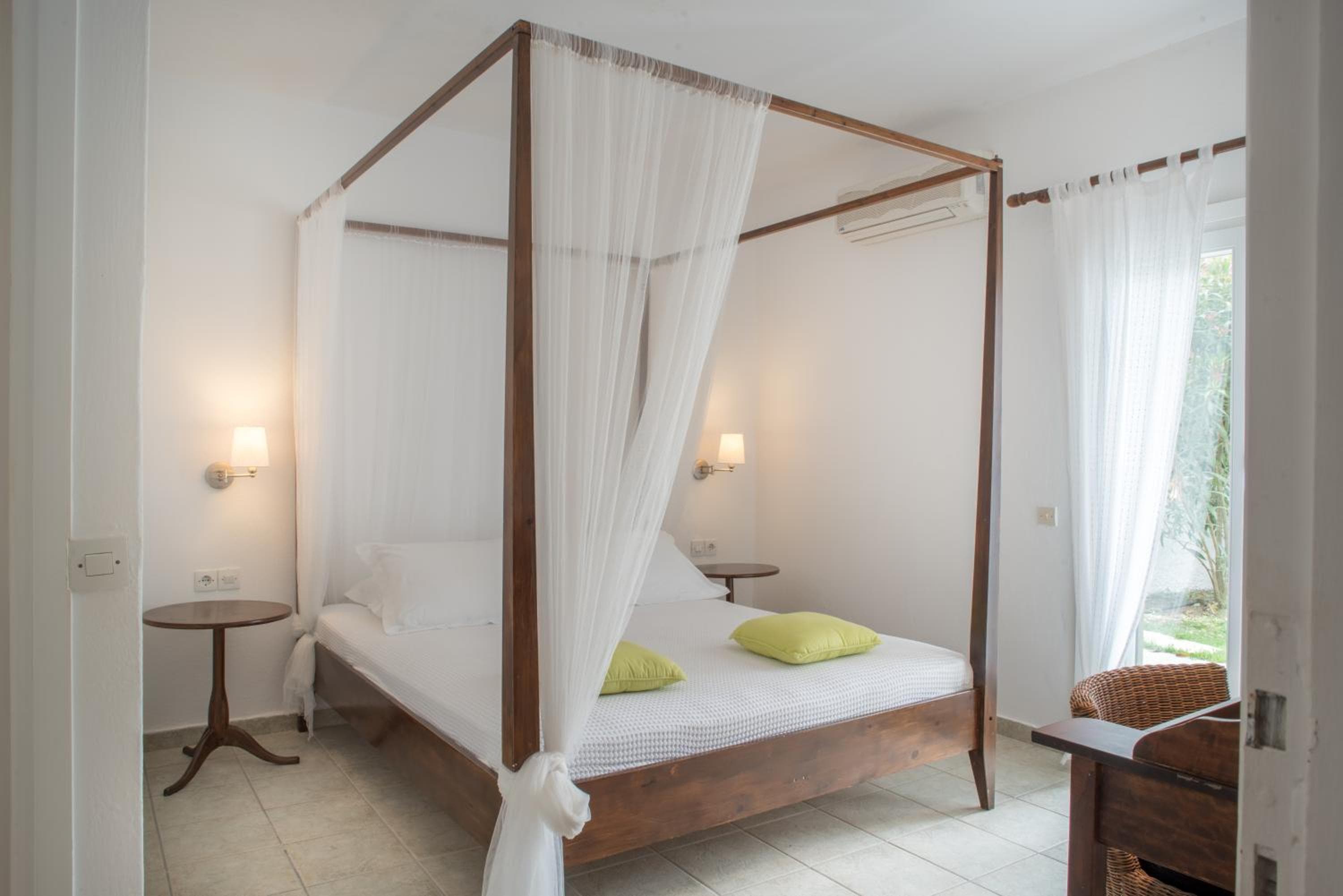 Skiathos Holidays Suites & Villas, Vromolimnos, photo 6