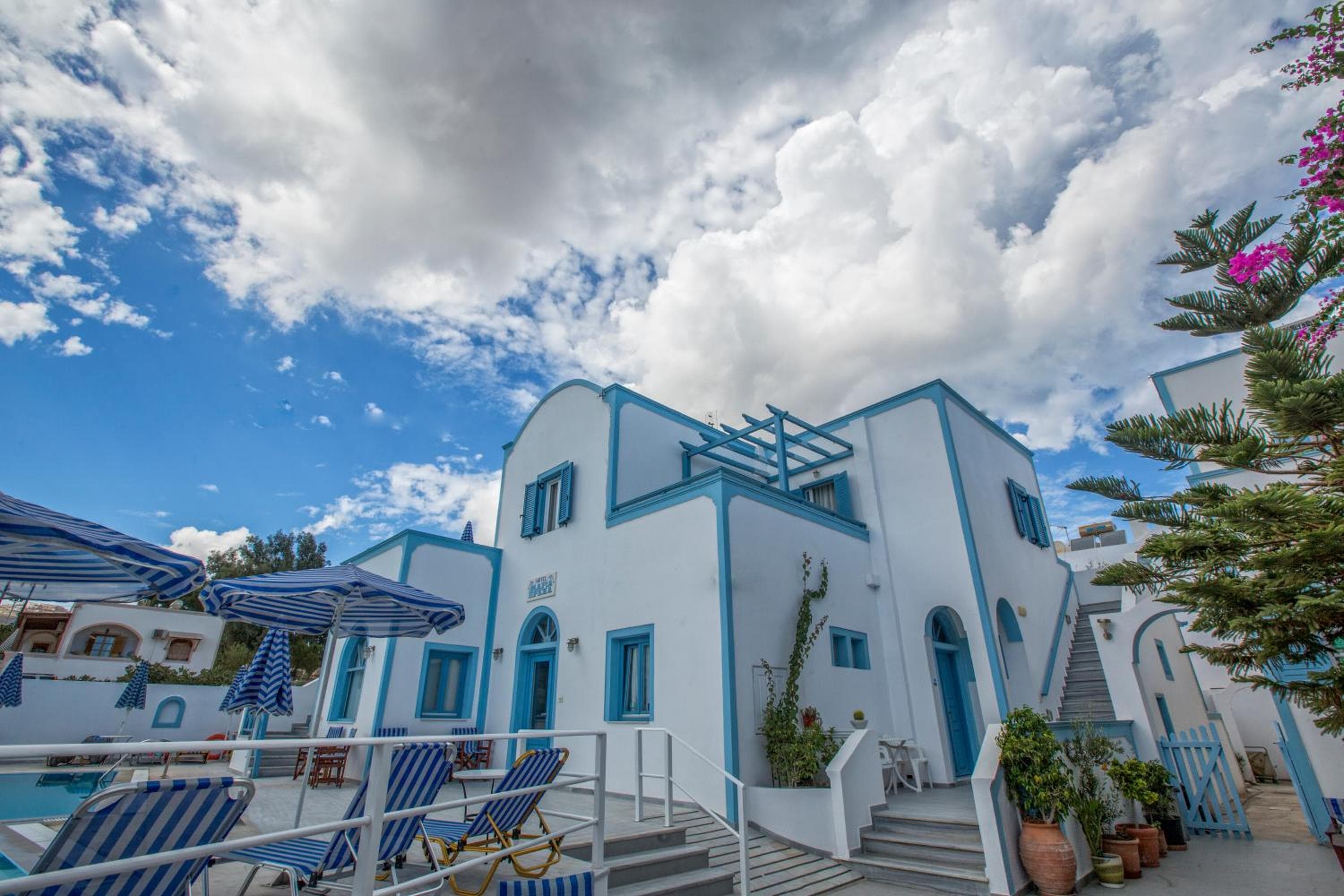 Preka Maria, Kamari