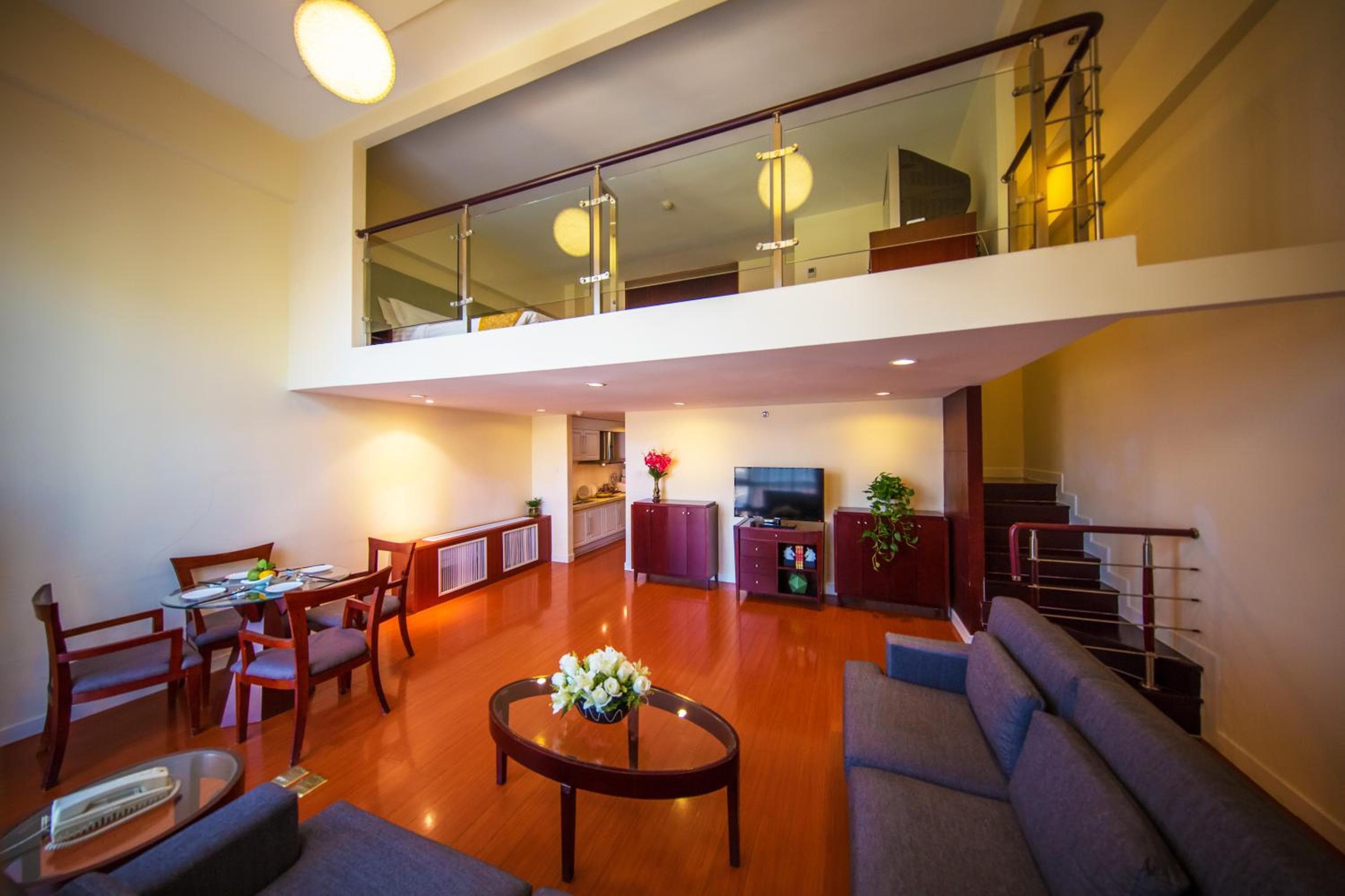 Yantai Meiya International ApartHotel (Previous Ramada Plaza), Yantai, photo 4