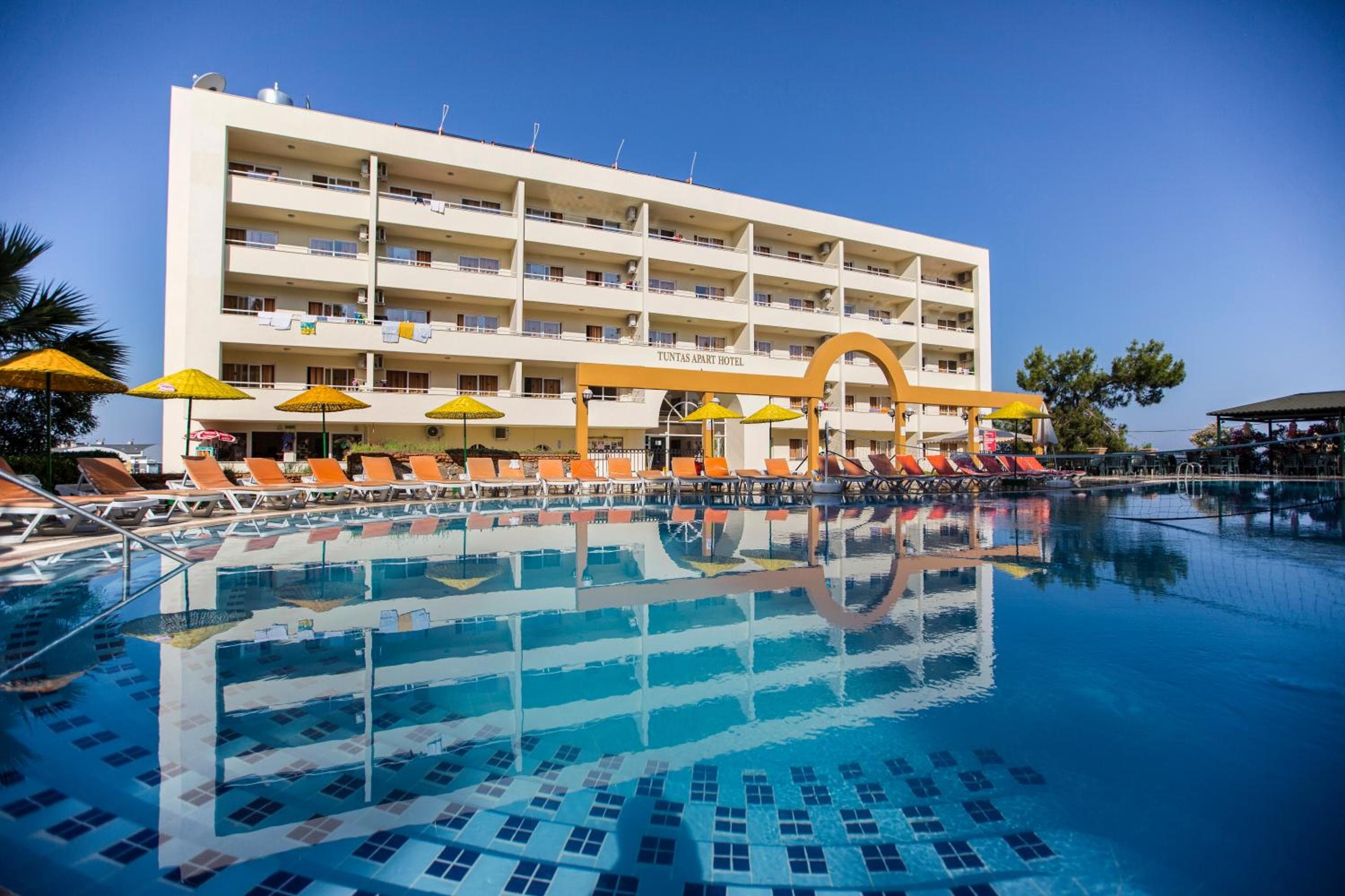 Tuntas Family Suites Kusadasi, Kusadası