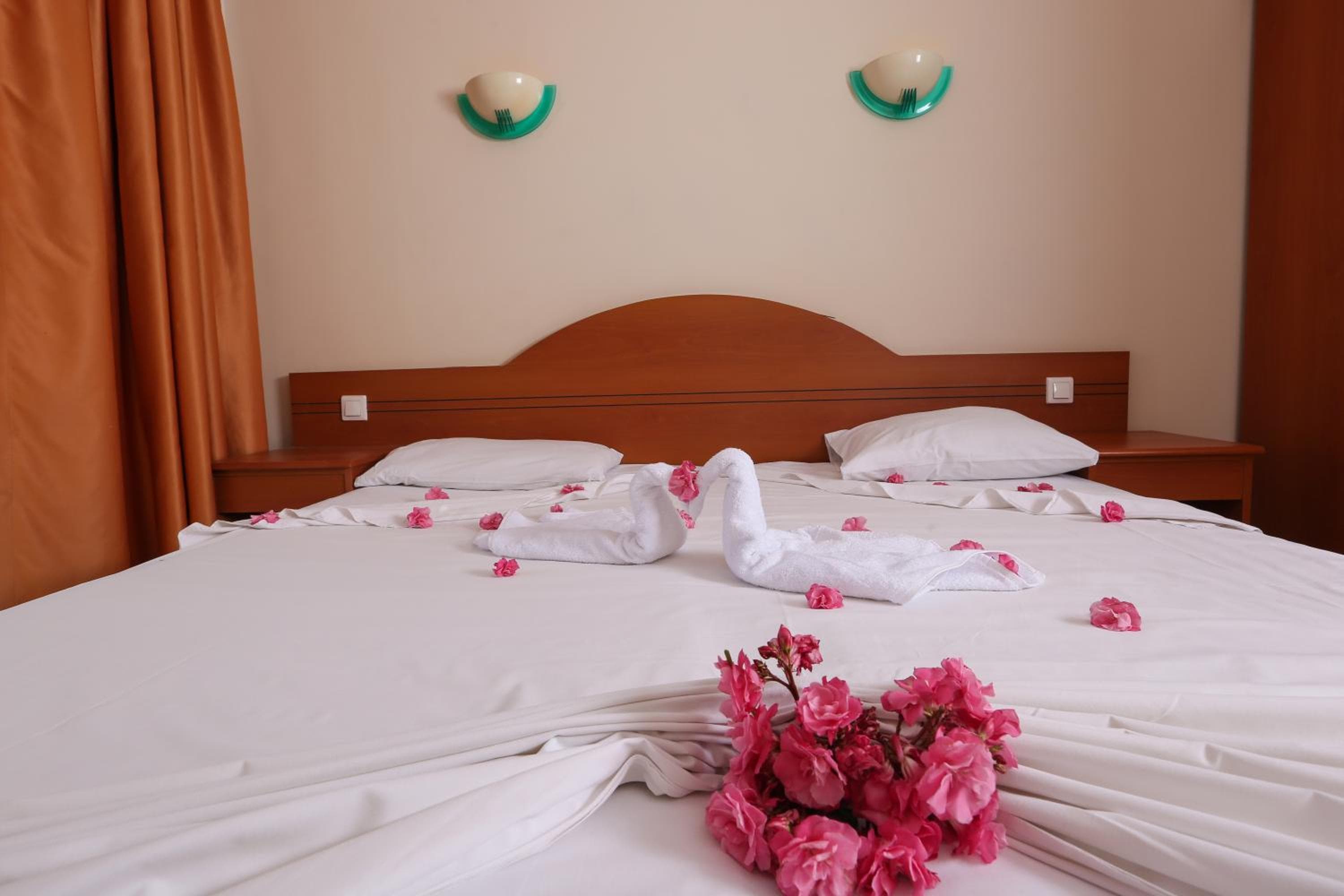Tuntas Family Suites Kusadasi, Kusadası, photo 5
