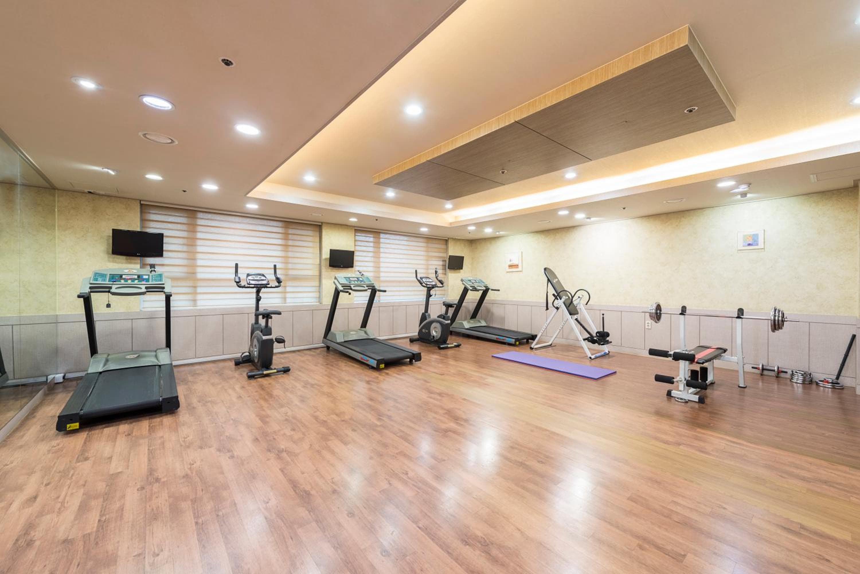 Western Coop Hotel & Residence Dongdaemun, Seoul, photo 4