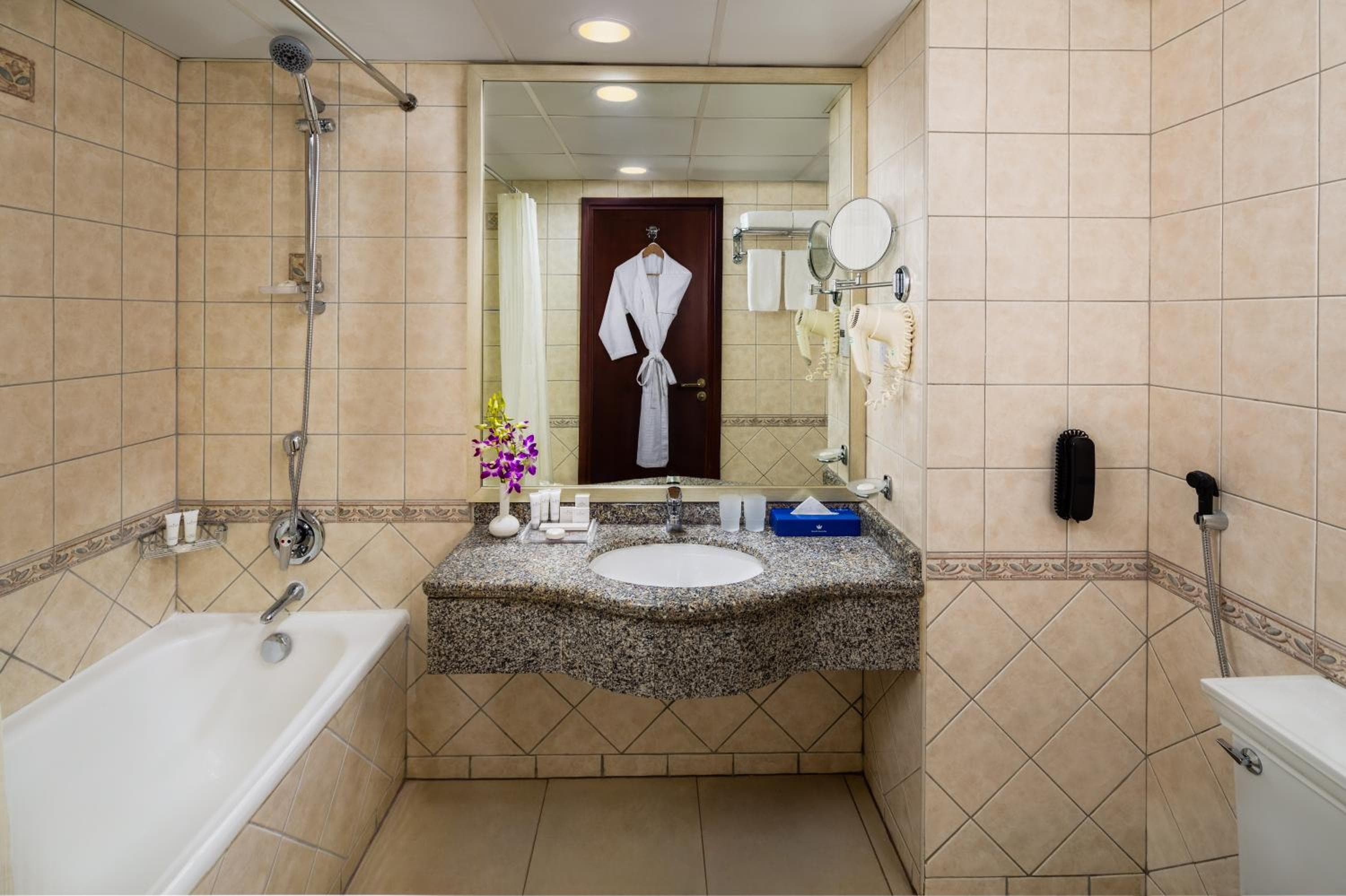 Savoy Crest Hotel Apartments, Dubai, photo 3