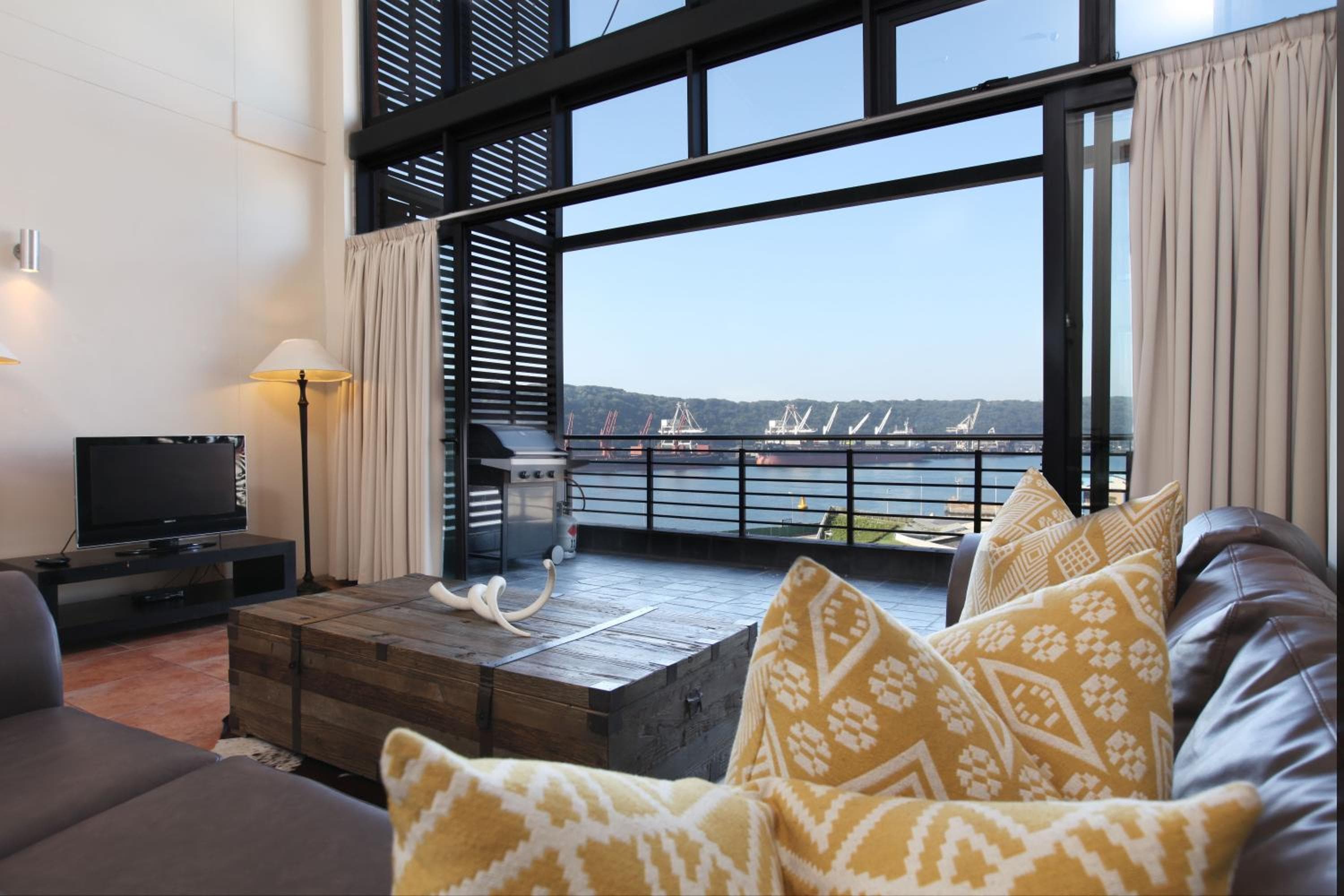 Point Waterfront Apartments, Durban, photo 6