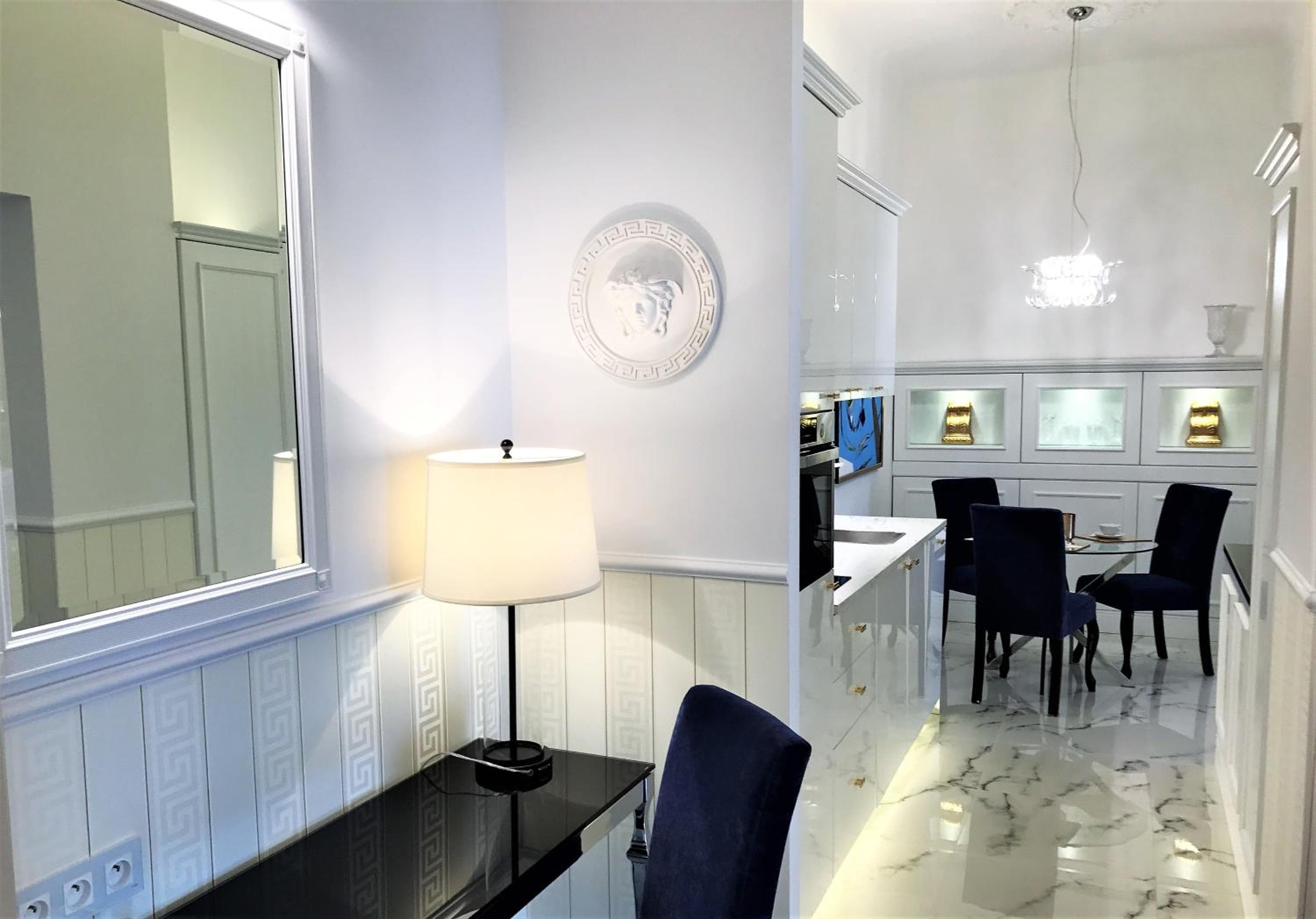 Luxury Apartments MONDRIAN Market Square II, Warsaw, photo 2