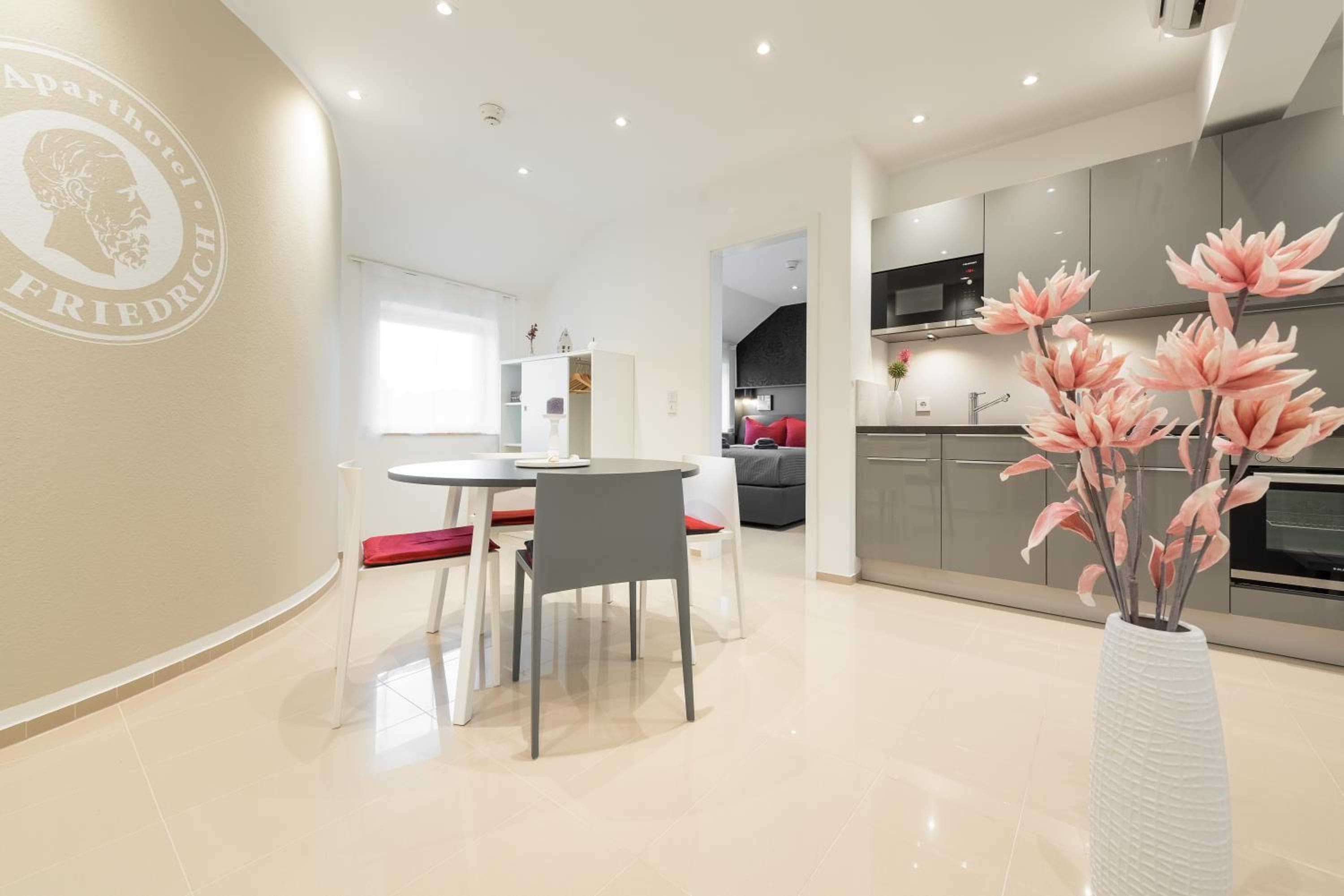 Friedrich Boutique-Apartments, Freiburg im Breisgau, photo 5