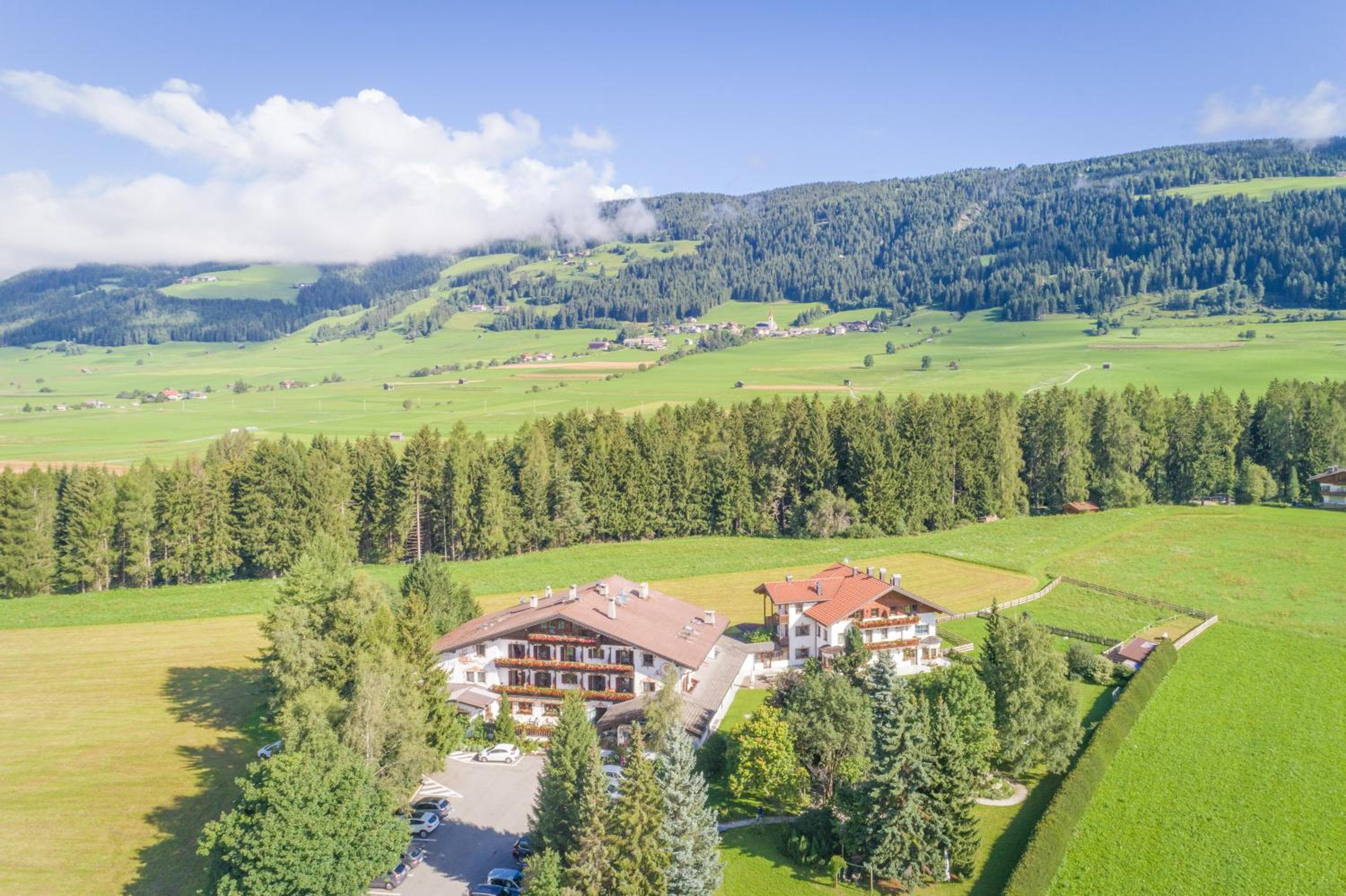 Apartments Hubertushof, Dobbiaco, photo 5