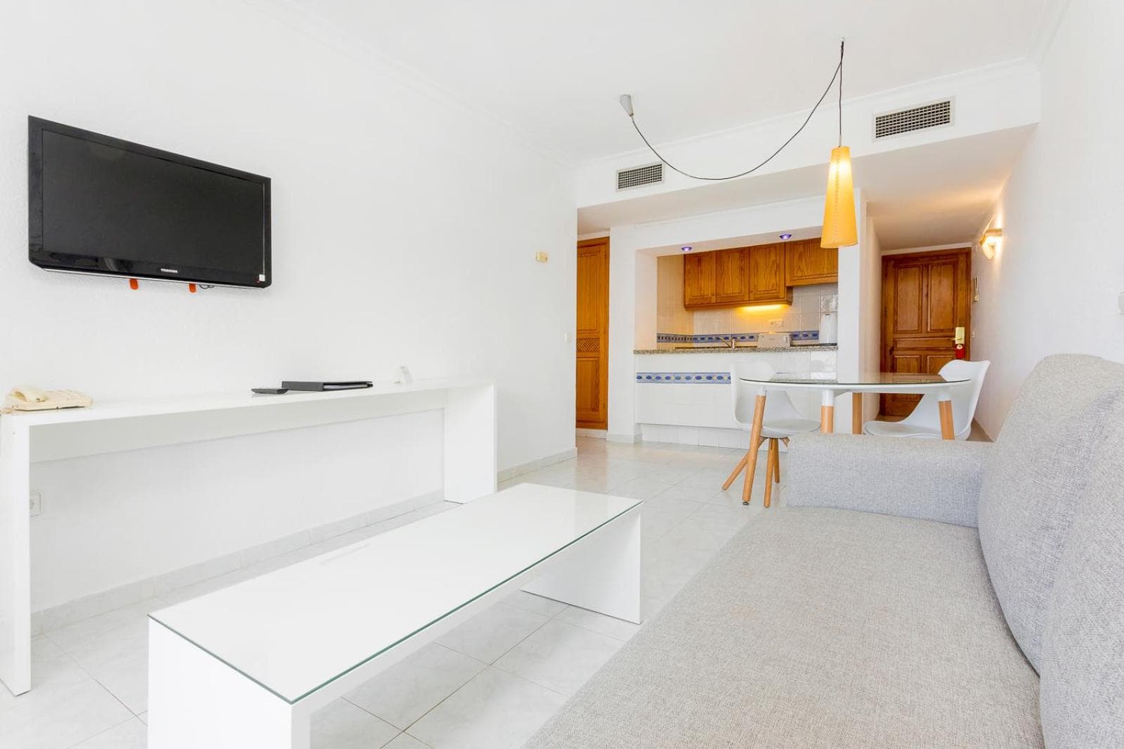 Aparthotel Duquesa Playa, Santa Eularia des Riu, photo 3