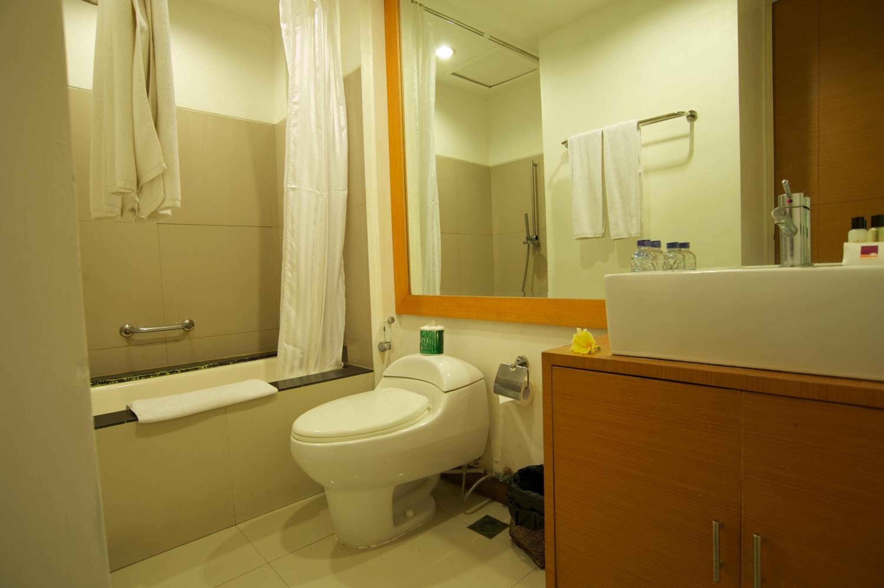Sunset Residence and Condotel, Legian, photo 3