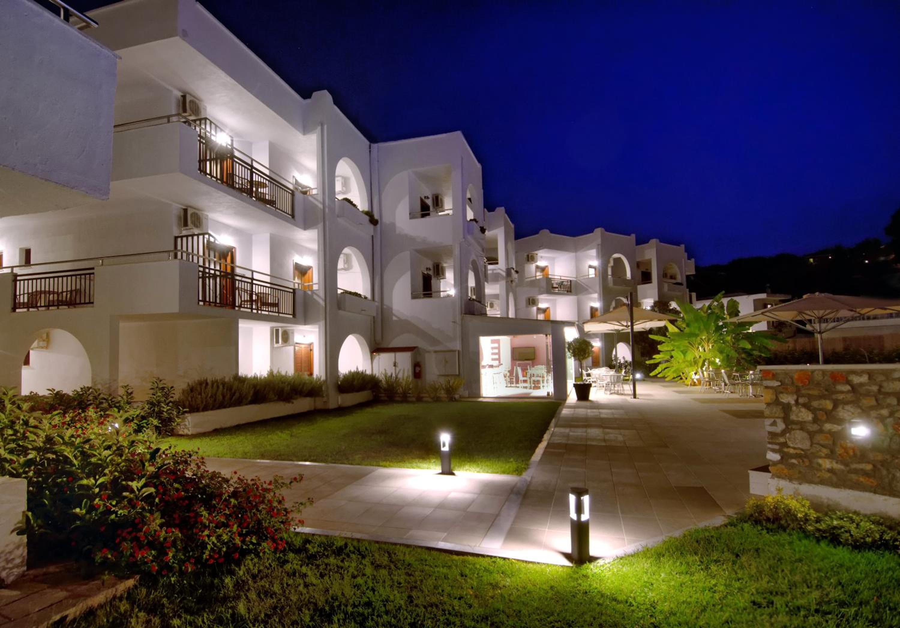 Hotel Korali, Troulos
