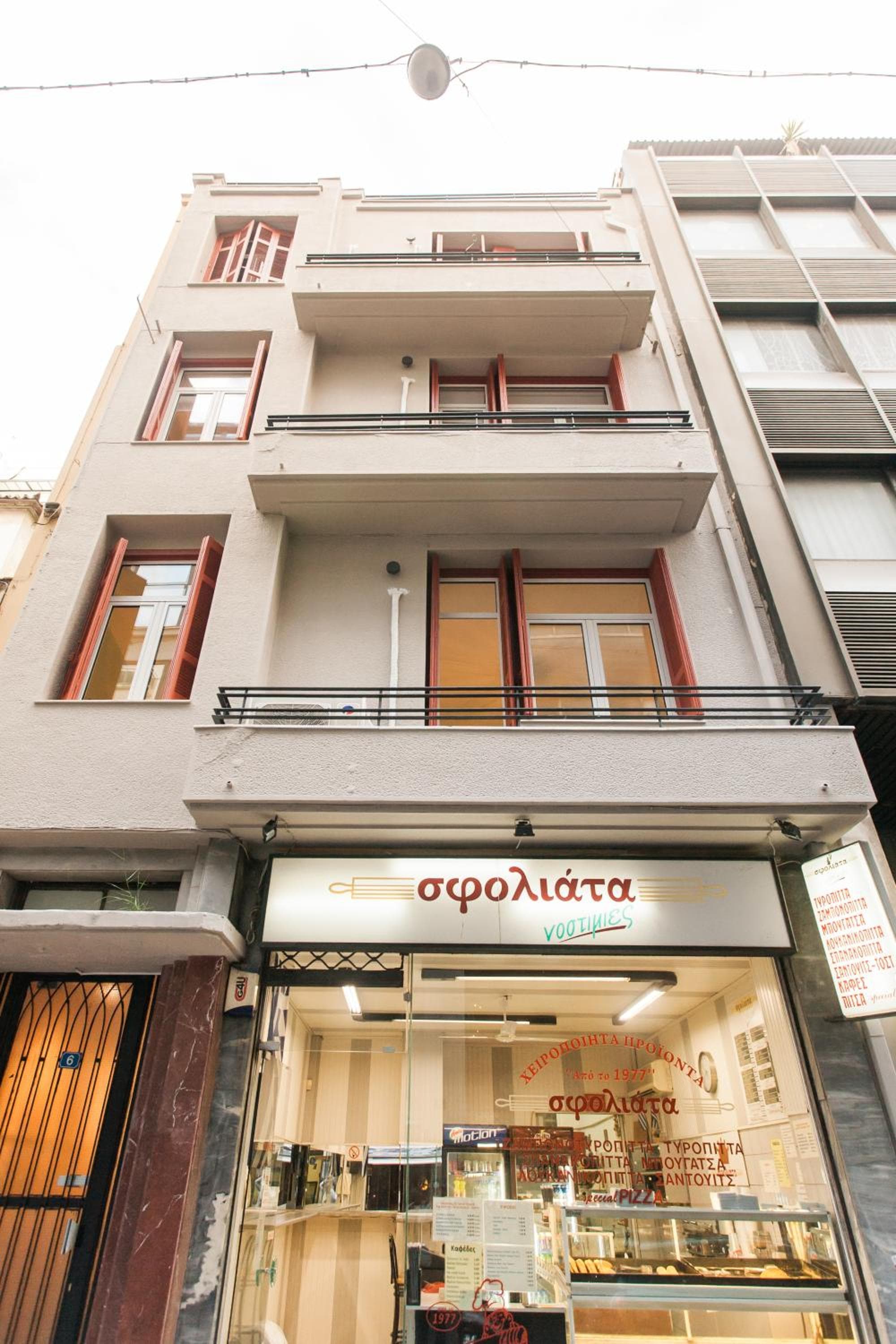 Karitsi Place, Athens