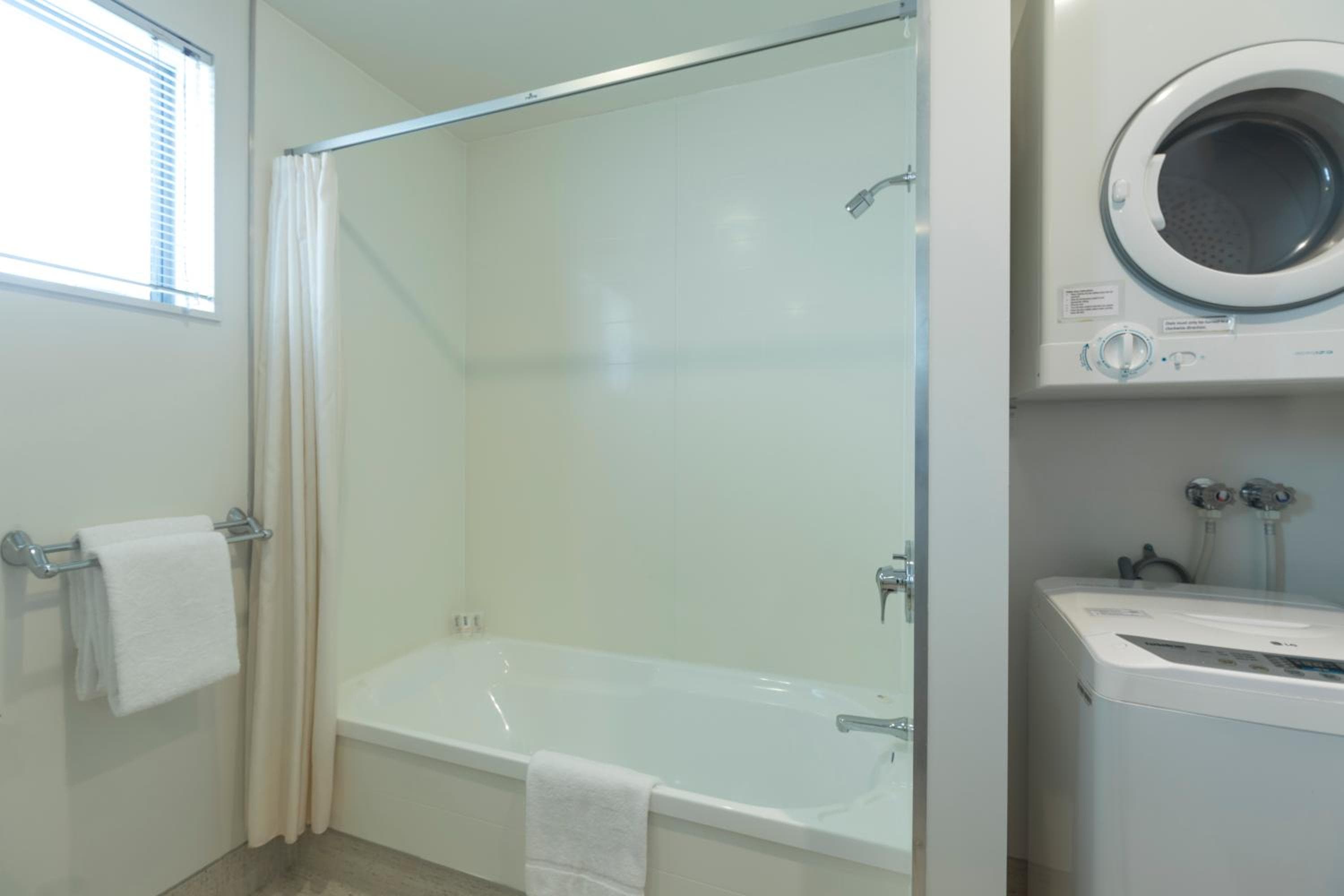 Quest Dunedin Serviced Apartments, Dunedin, photo 5