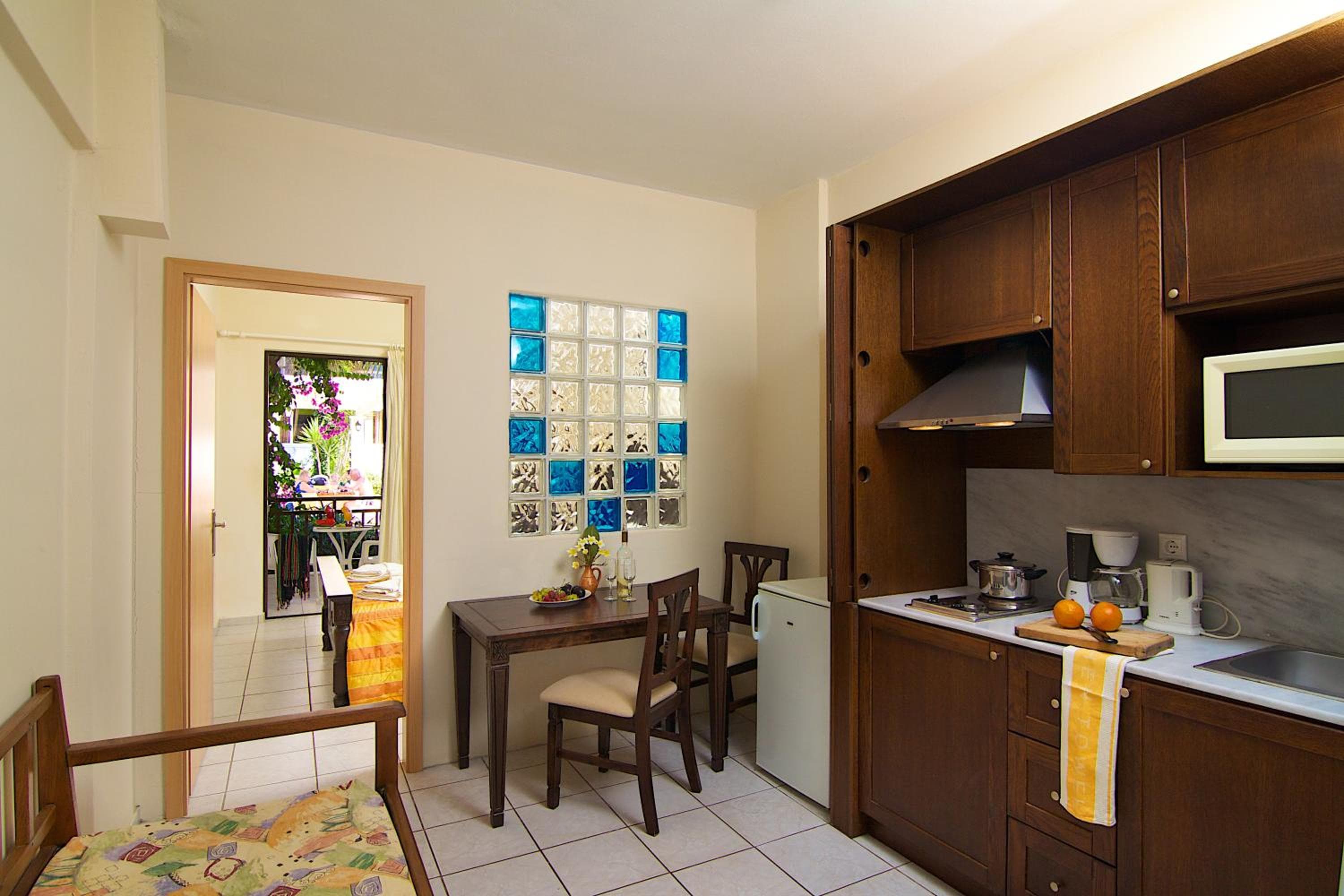 Trefon Hotel Apartments and Family Suites, Platanes, photo 3