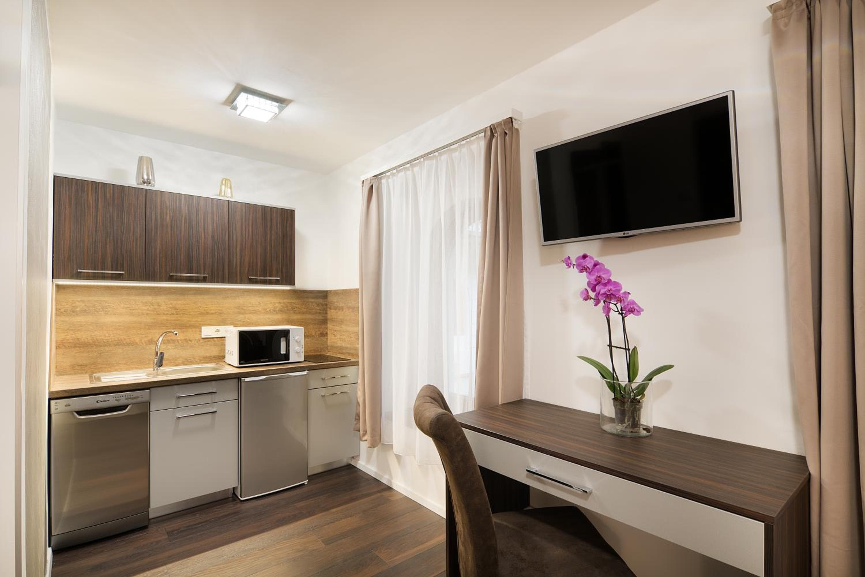 Paulay Downtown Apartments, Budapest, photo 4