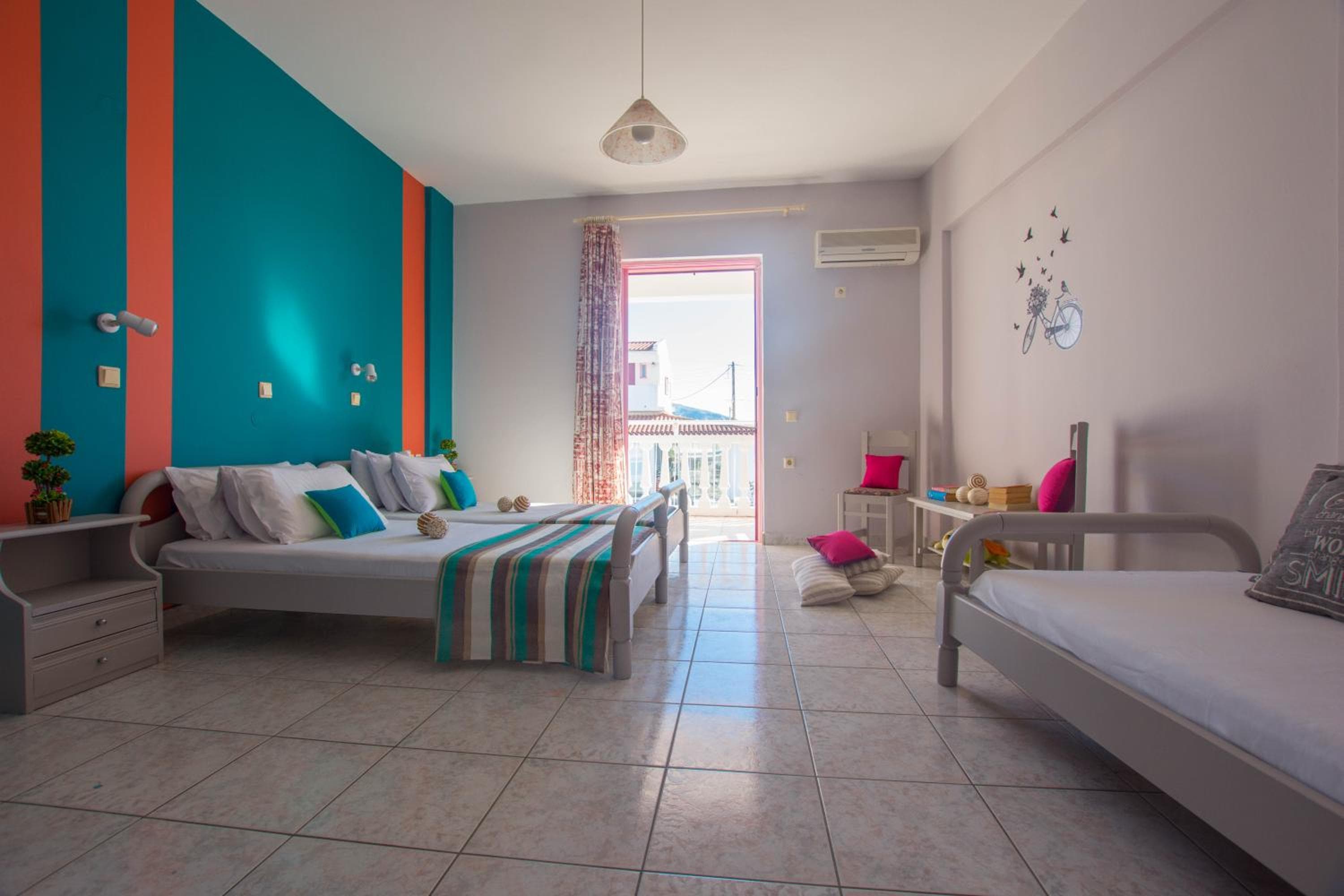 Bona Vista Studios, Laganas, photo 2
