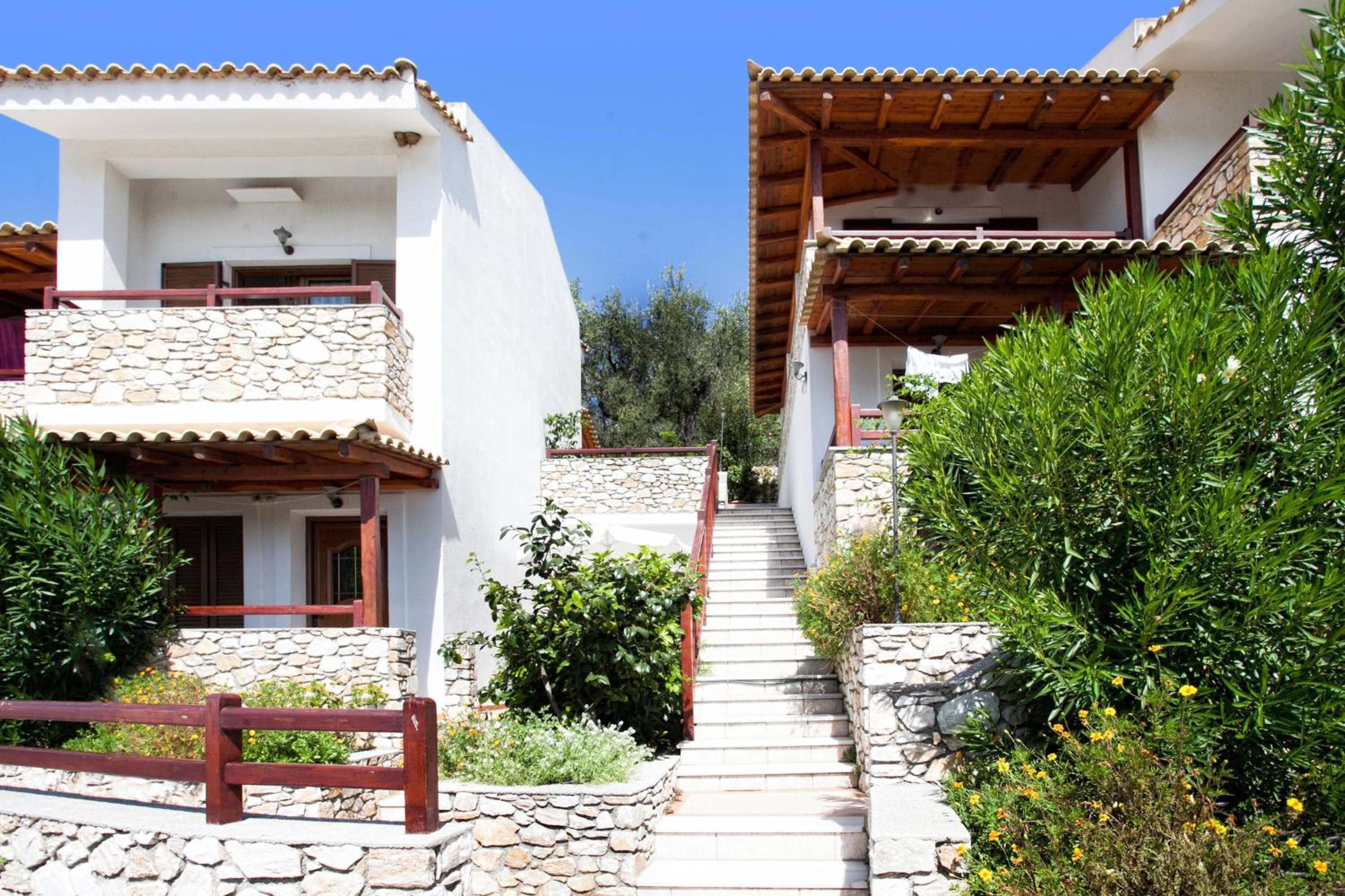 Villa Maraki, Agia Paraskevi