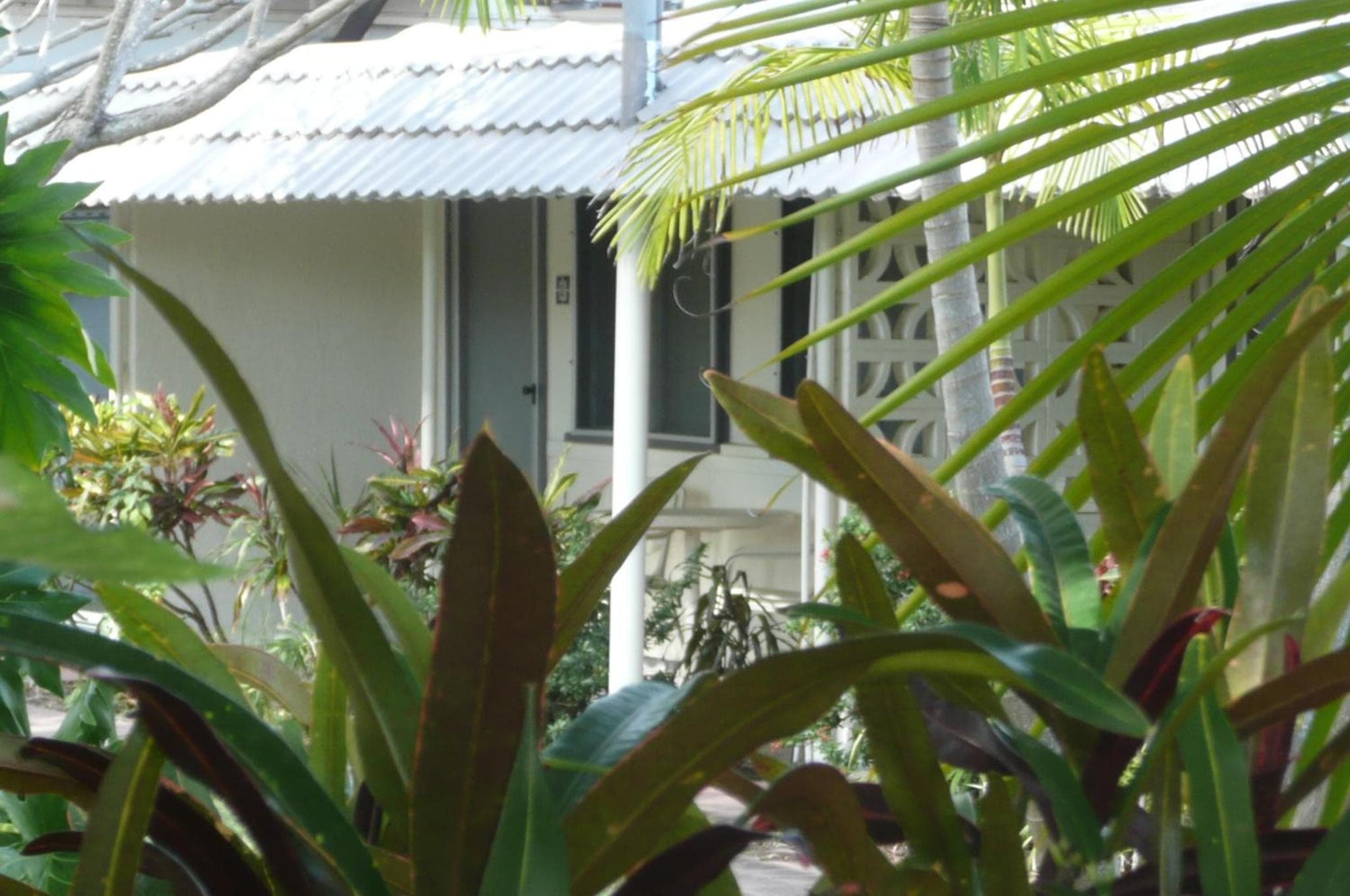 Beachside Holiday Units, Bowen