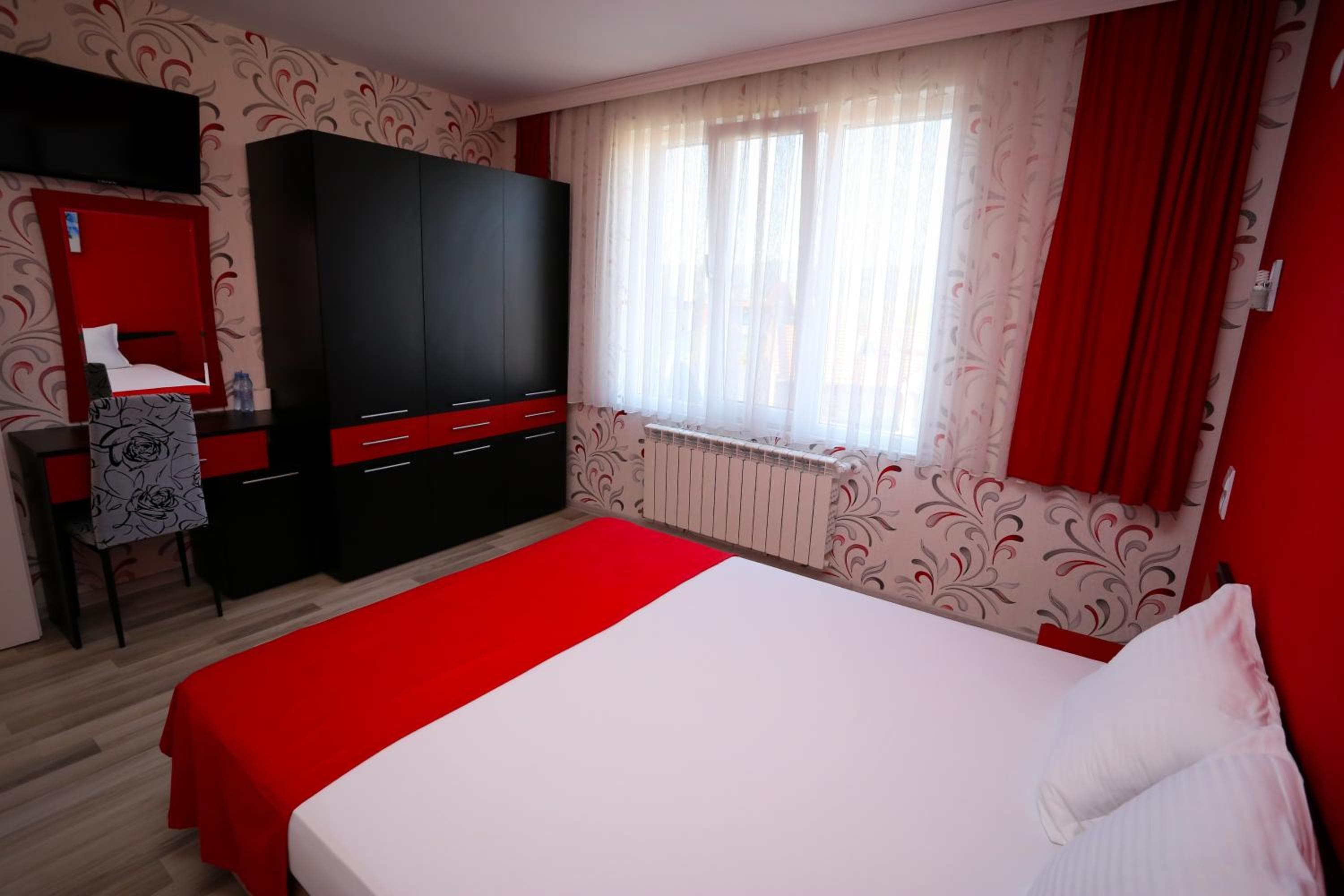 Apart Hotel Central, Momchilgrad, photo 6