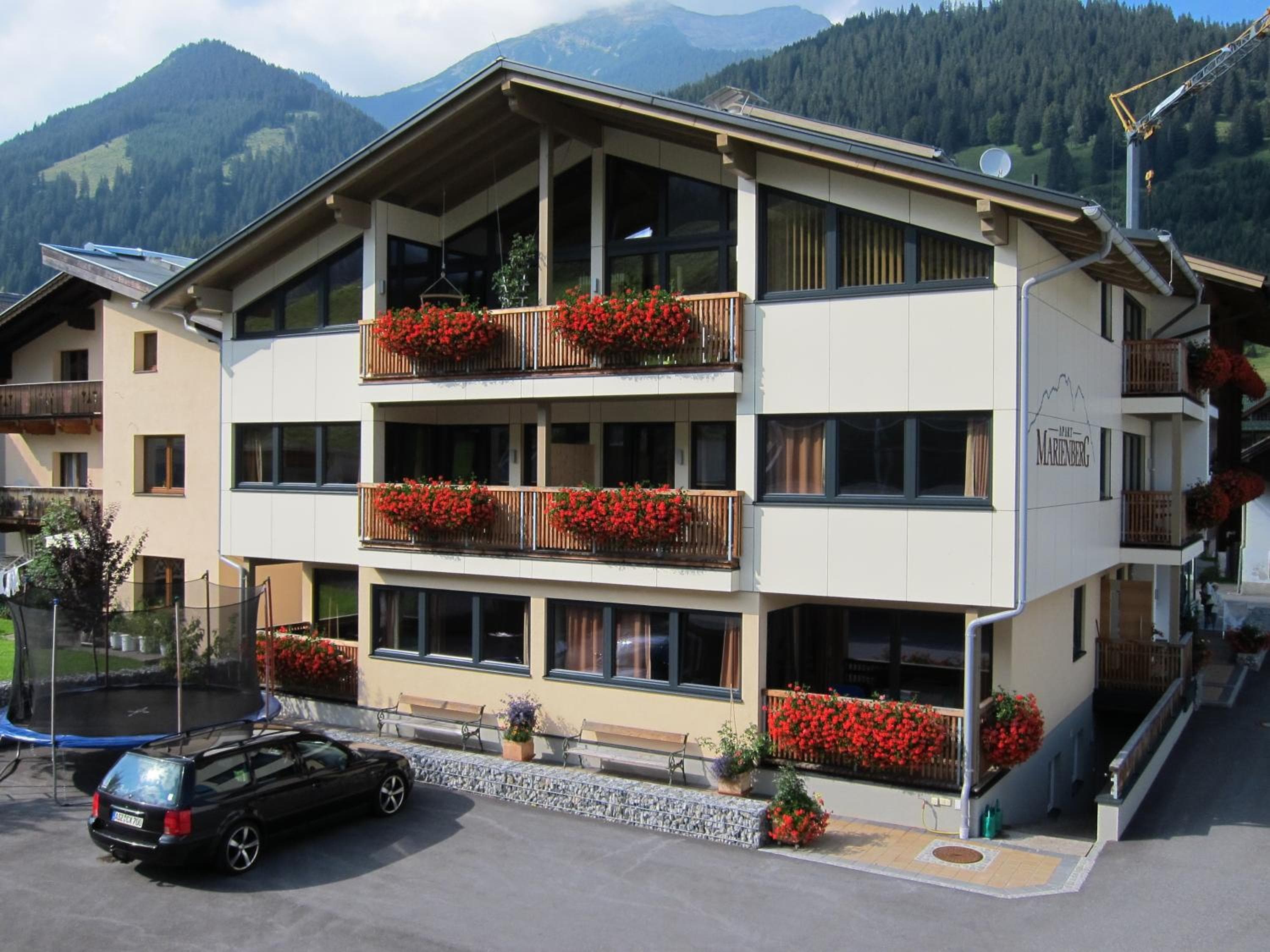 Apart Marienberg, Lermoos