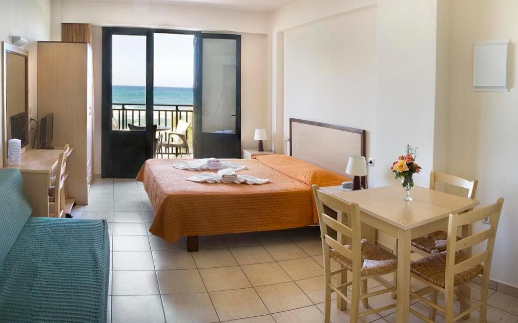 Margarita Beach Hotel, Agia Marina Nea Kydonias, photo 5
